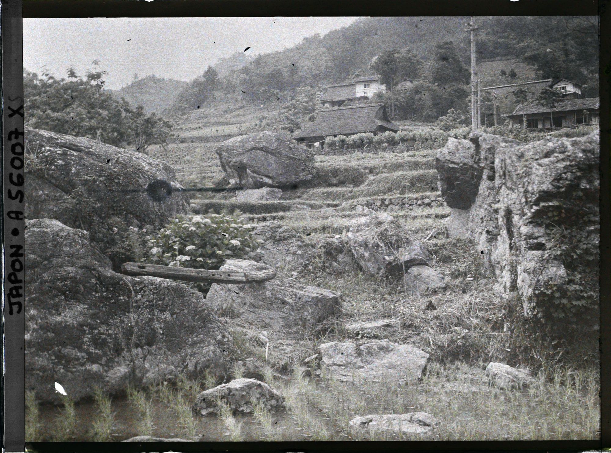 Image représentant Village, probablement région de la Tamagawa
