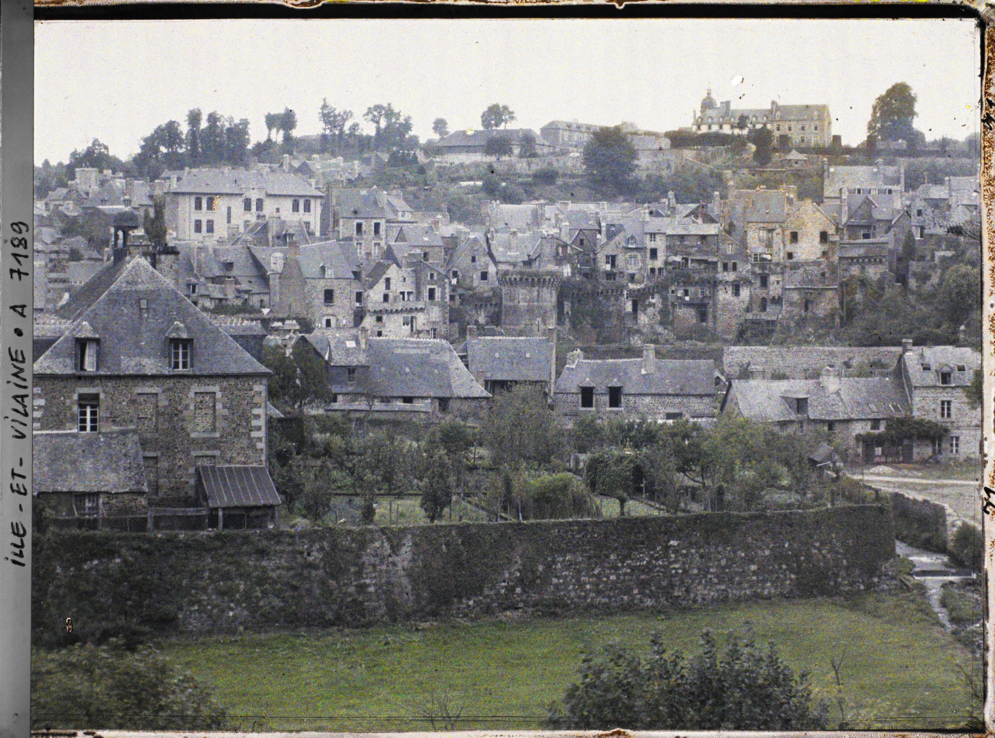Image représentant Vieux quartiers construits à l'intérieur des remparts