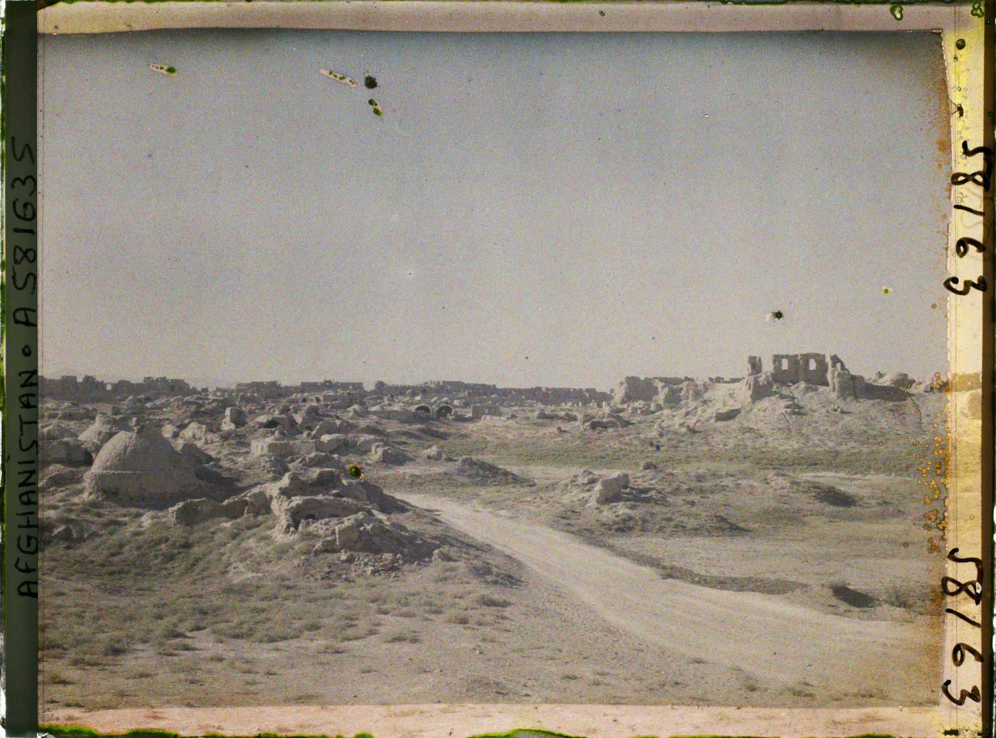 Image représentant Ruines de la vieille ville fortifiée