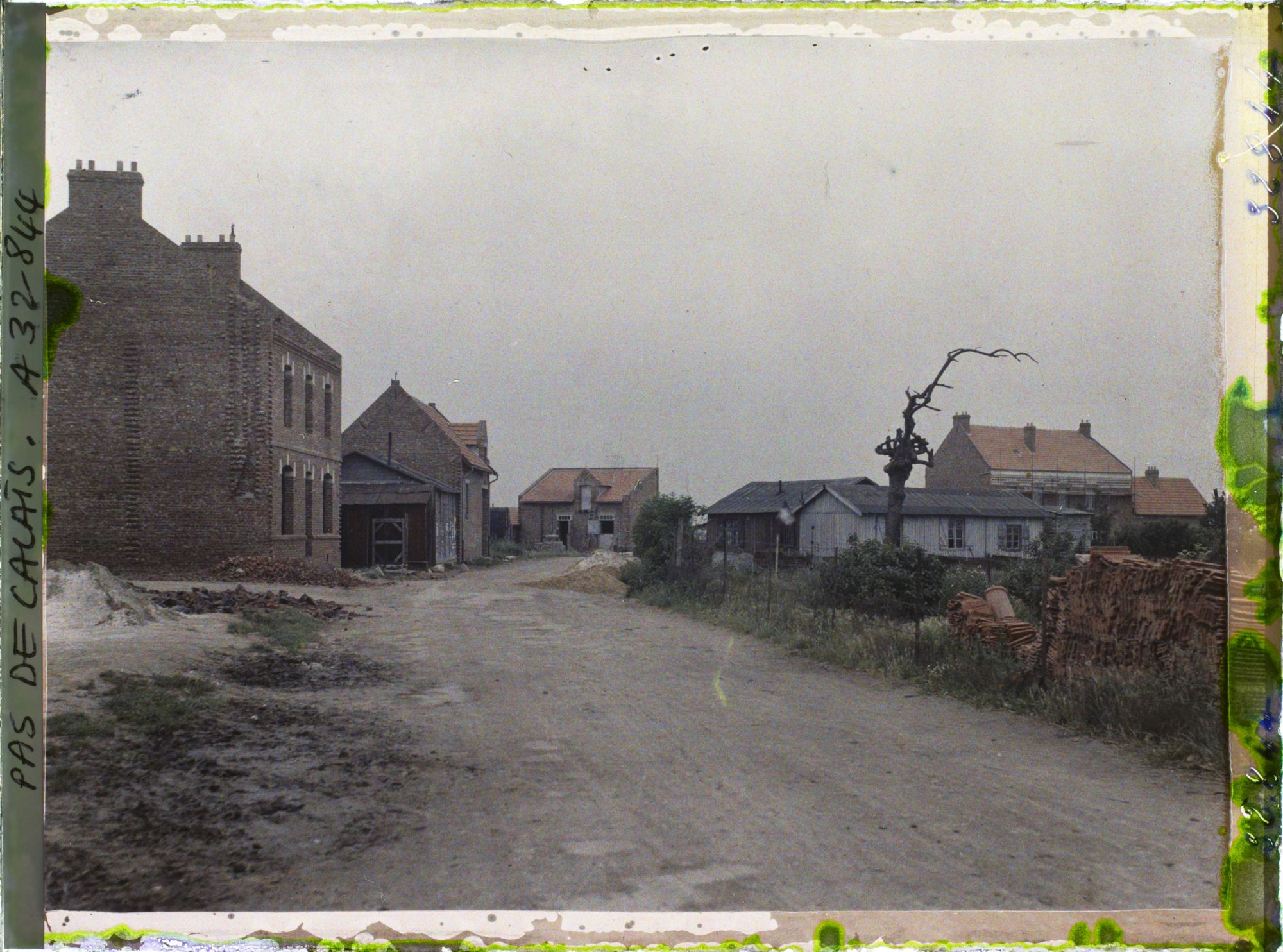 Image représentant France, Ecury, Un aspect du Village