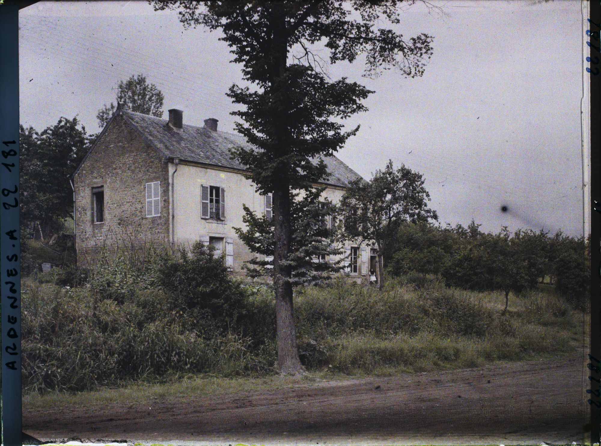 Image représentant La Maison du Tisserand, lieu de la rencontre entre Bismarck et Napoléon III en 1870