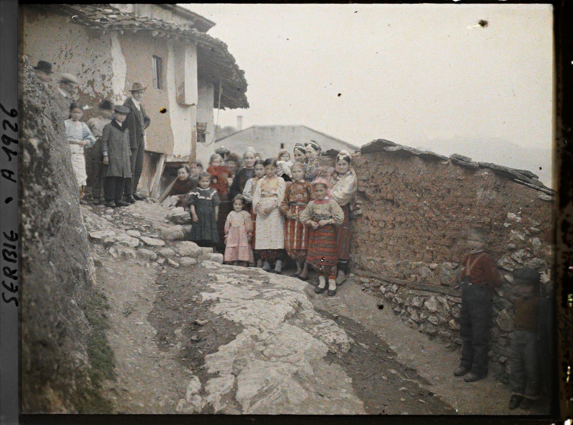 Image représentant Des habitants du quartier serbe