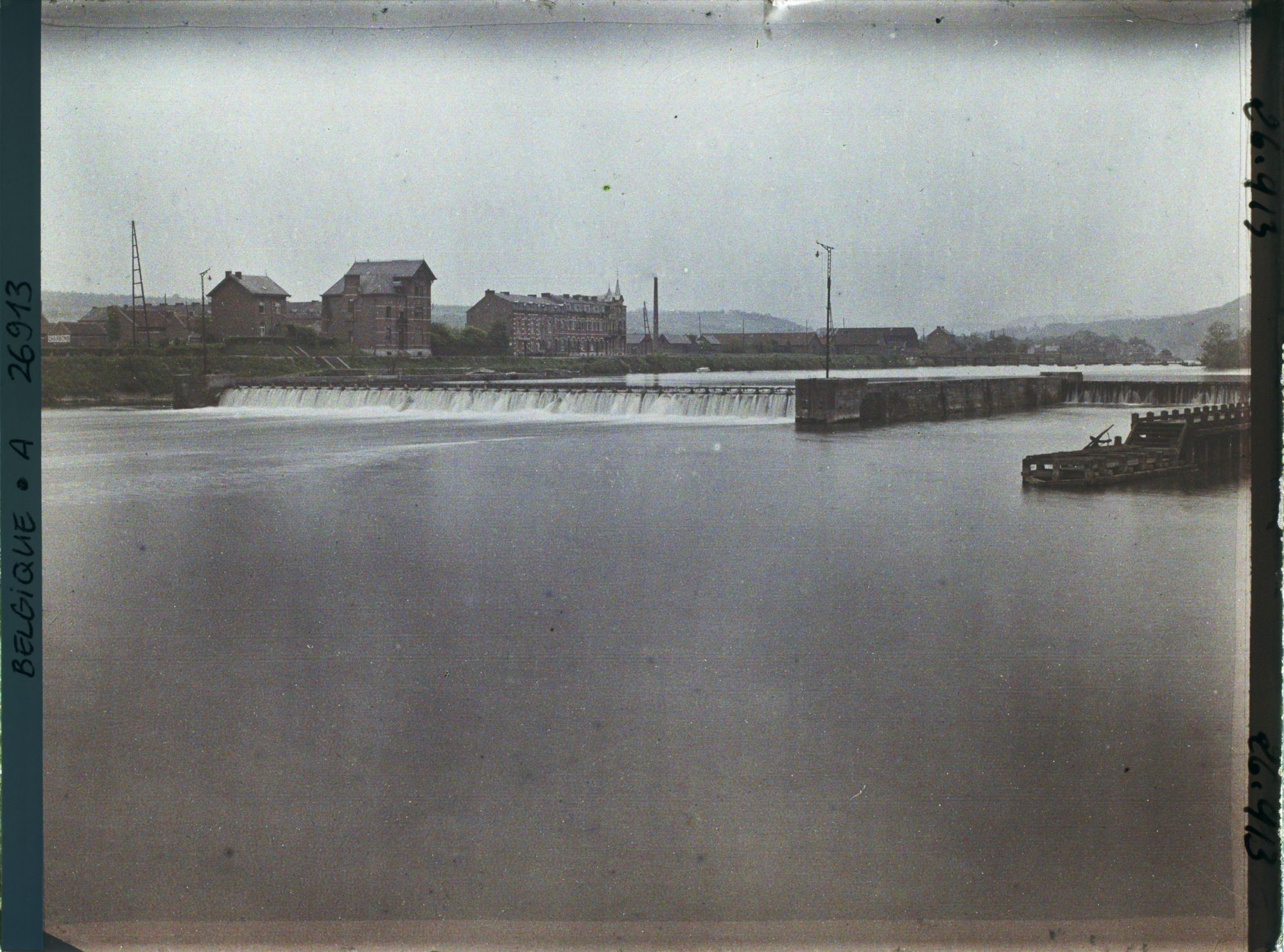 Image représentant Belgique, Namur, Occupation française, Le barrage s/ la Meuse