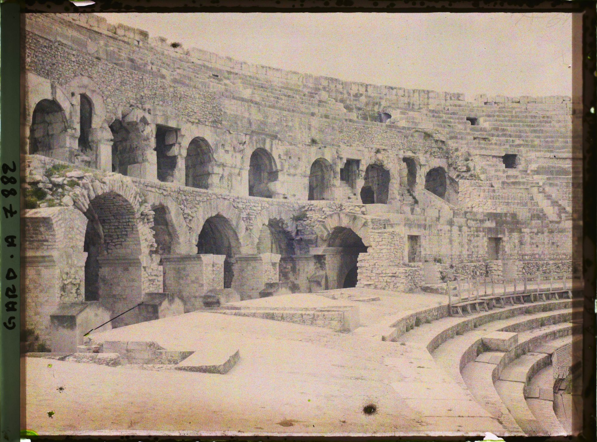 Image représentant L'intérieur des arènes