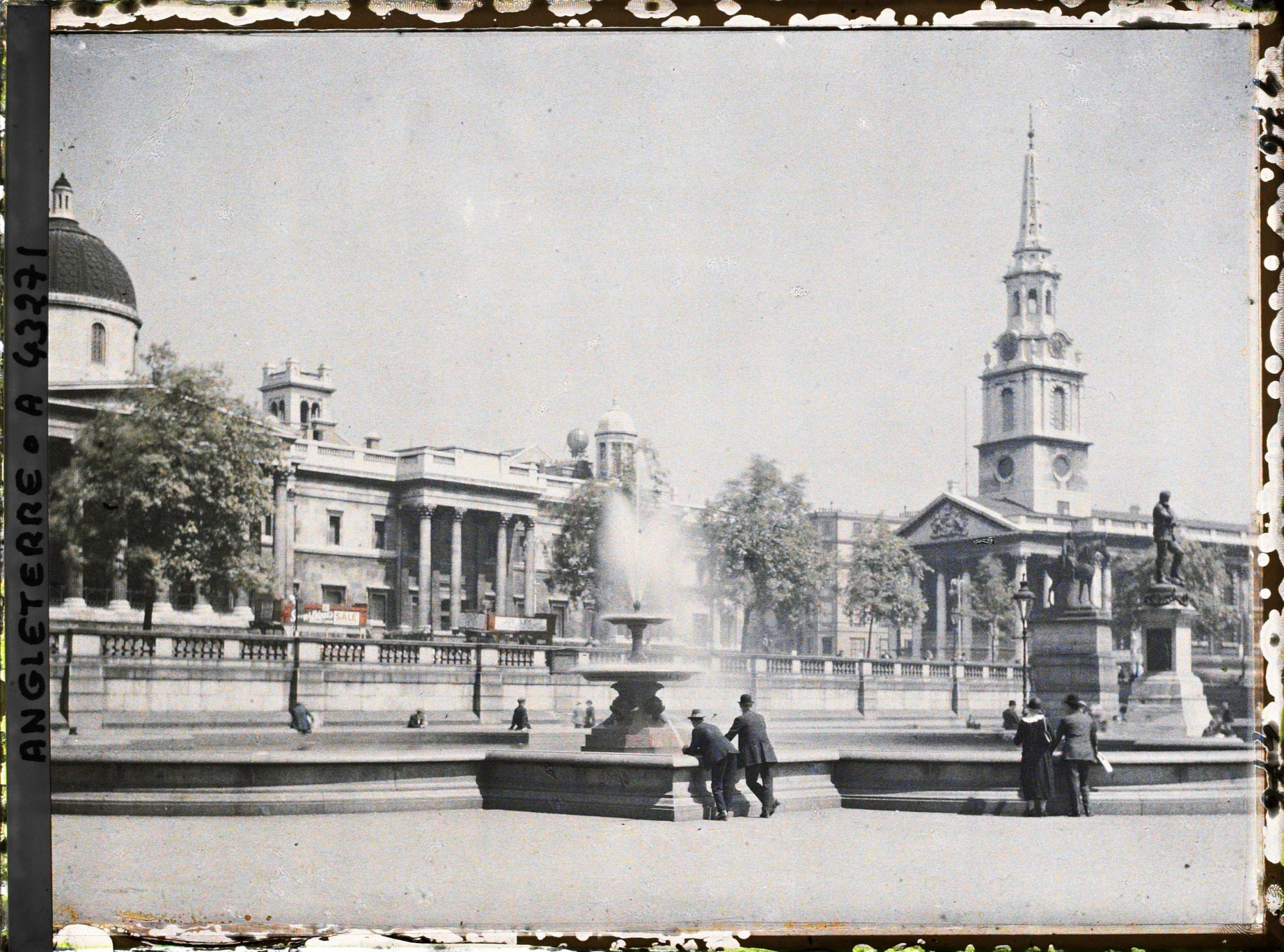 Image représentant Trafalgar Square, la National Gallery et Saint Martin Church