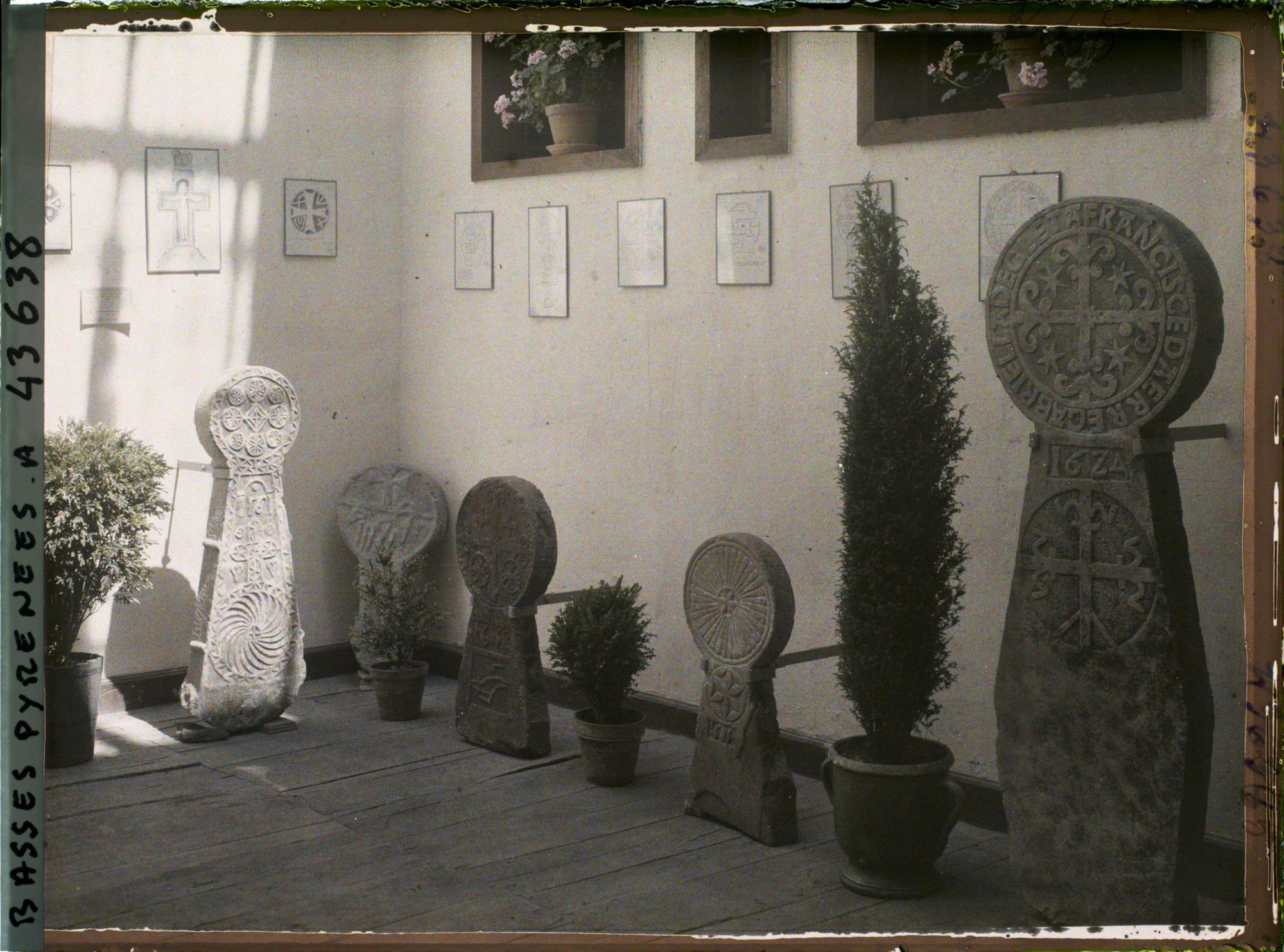 Image représentant Musée basque, pierres tombales