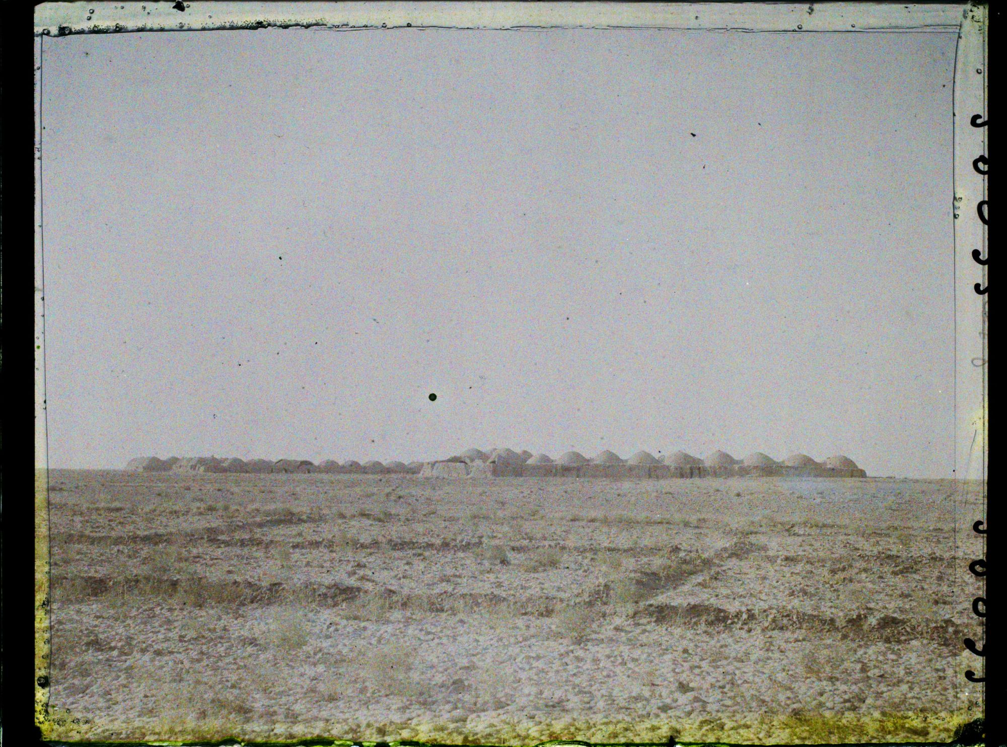 Image représentant Vers le village abandonné
