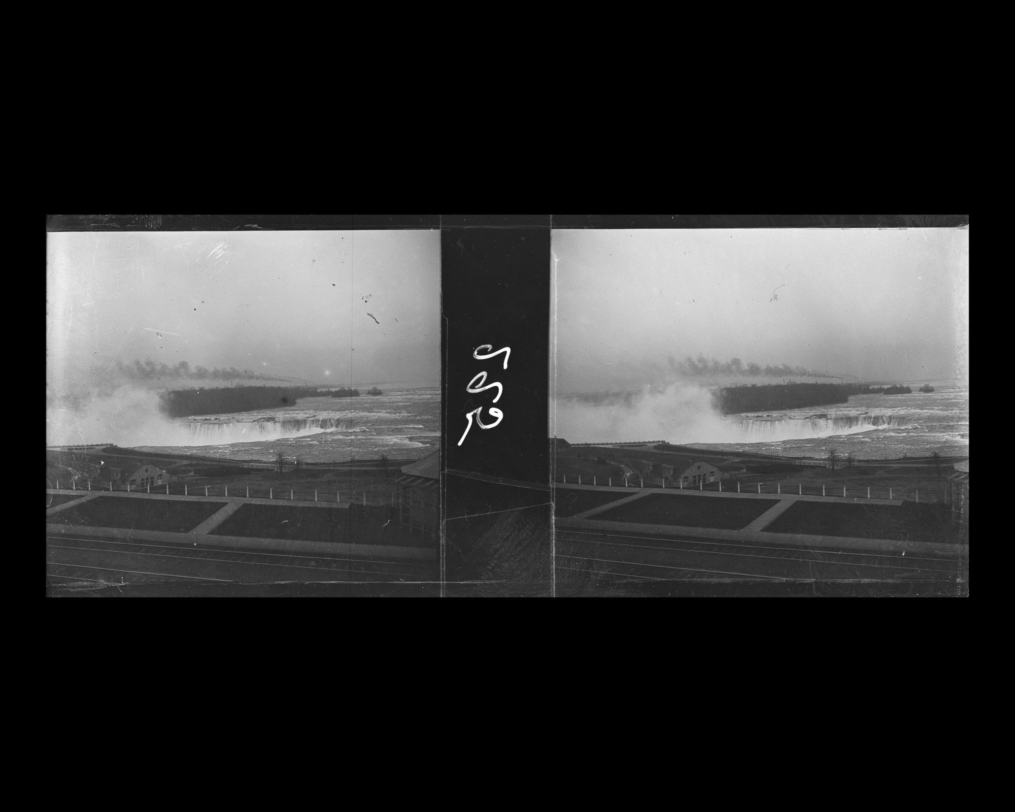 Image représentant Près de la chute du Fer à Cheval