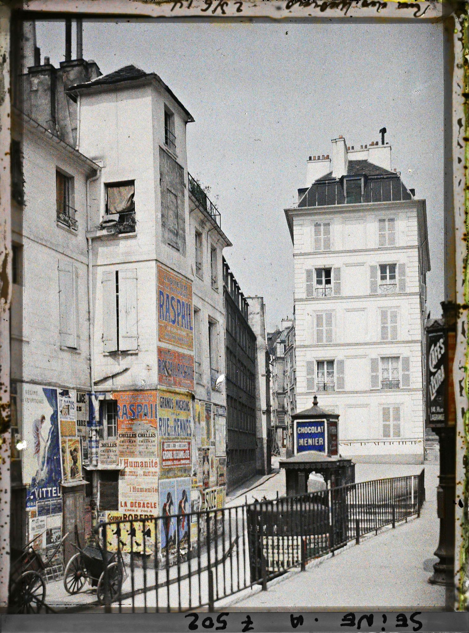 Image représentant La rue des Ursins vue du quai des Fleurs