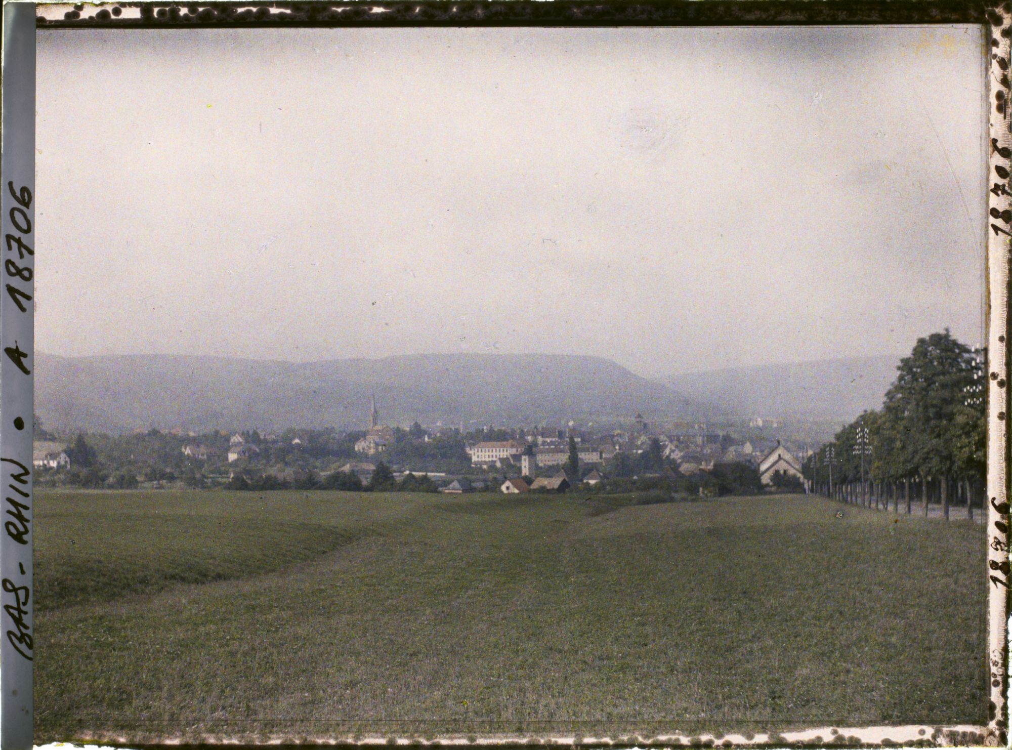 Image représentant France, Saverne, L'ensemble de Saverne vu du Sud