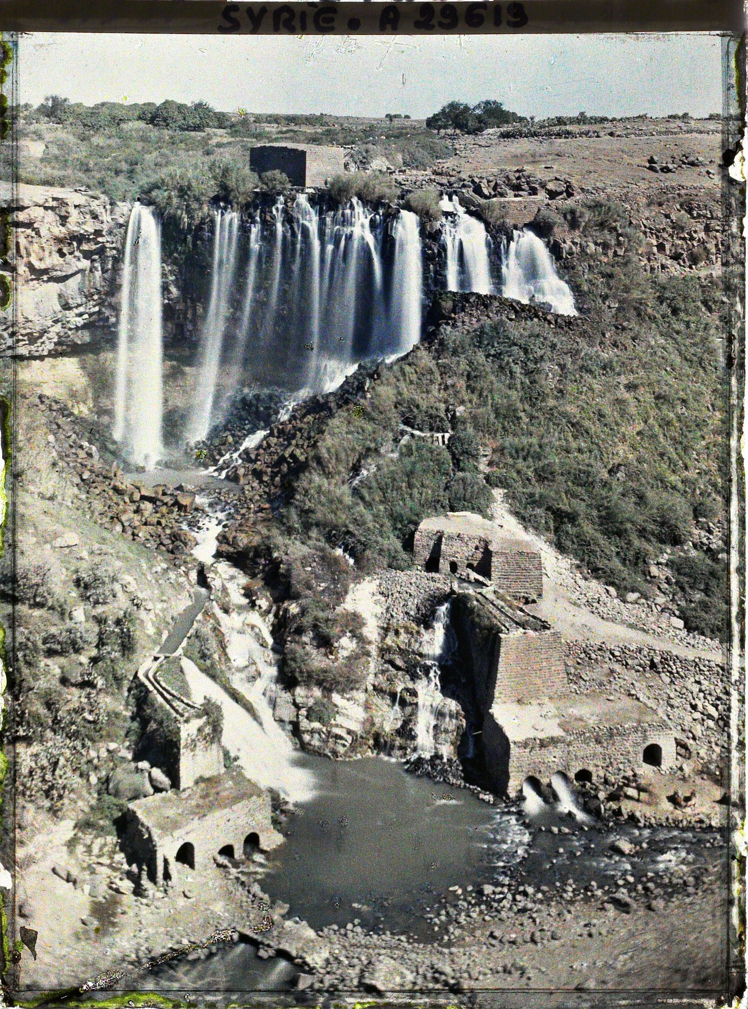 Image représentant Moulins hydrauliques sur les chutes du Yarmouk