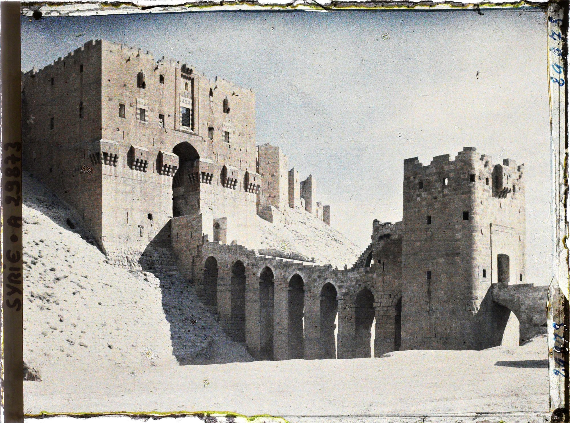 Image représentant L'entrée de la citadelle