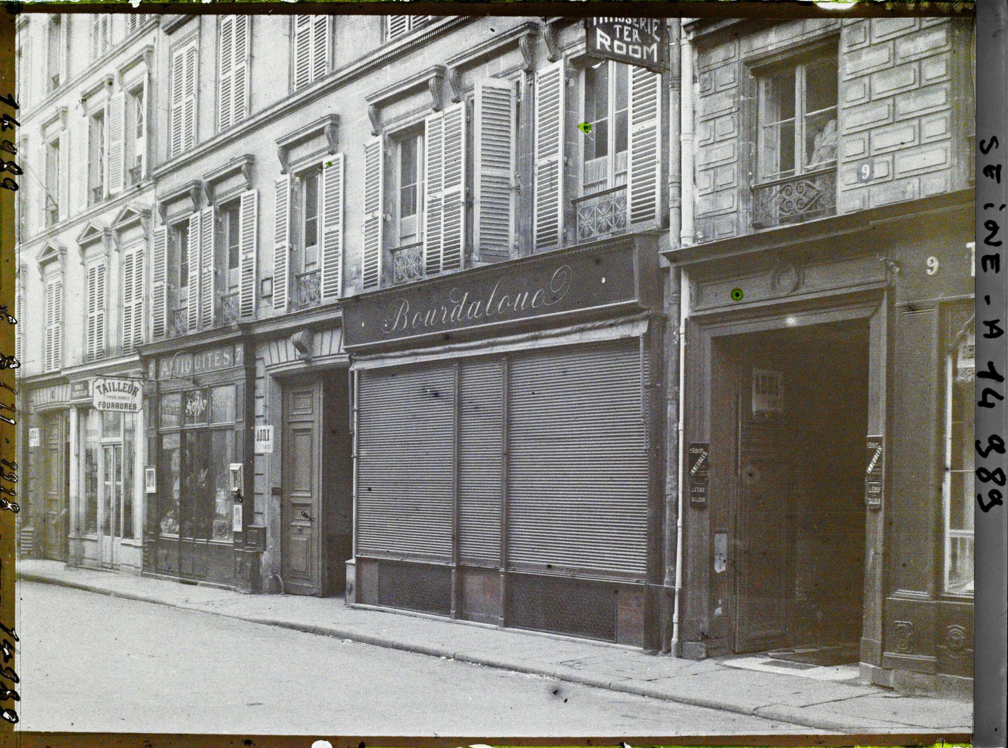 Image représentant Boulangerie fermée au 7 rue Bourdaloue, abris anti-bombardement