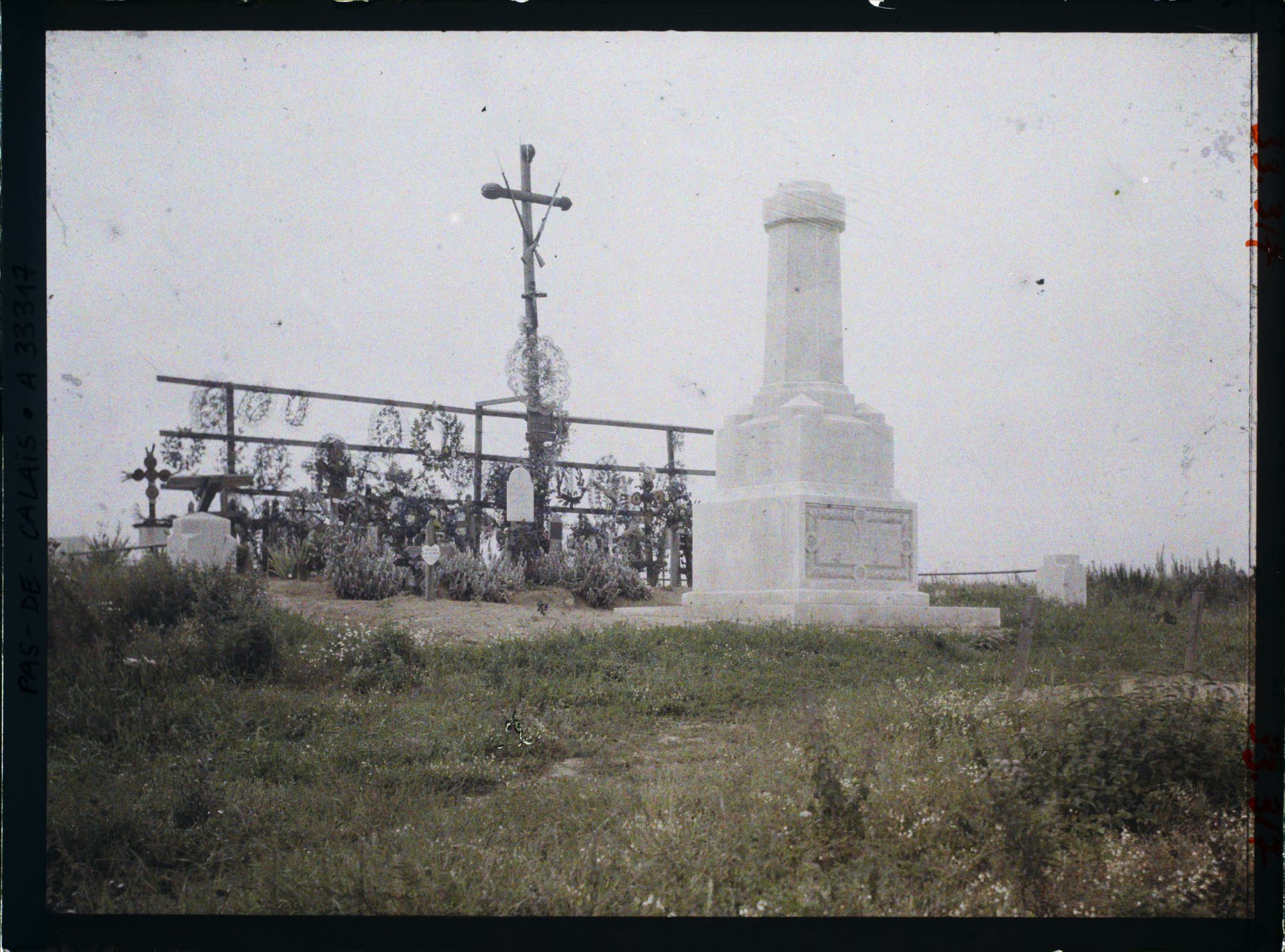 Image représentant France, Monument élevé aux morts du Transloy