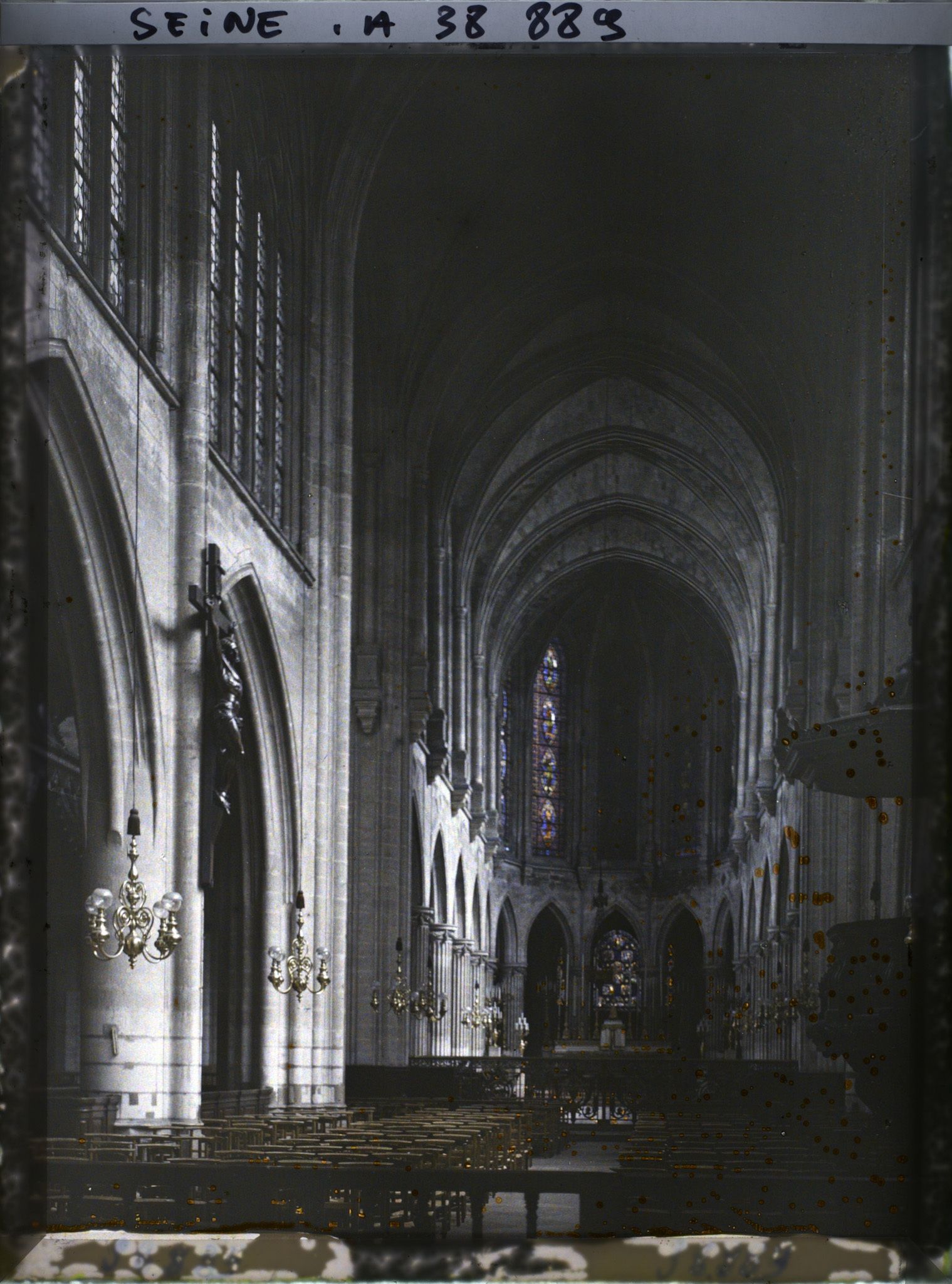 Image représentant Intérieur de l'église Saint-Germain-l'Auxerrois