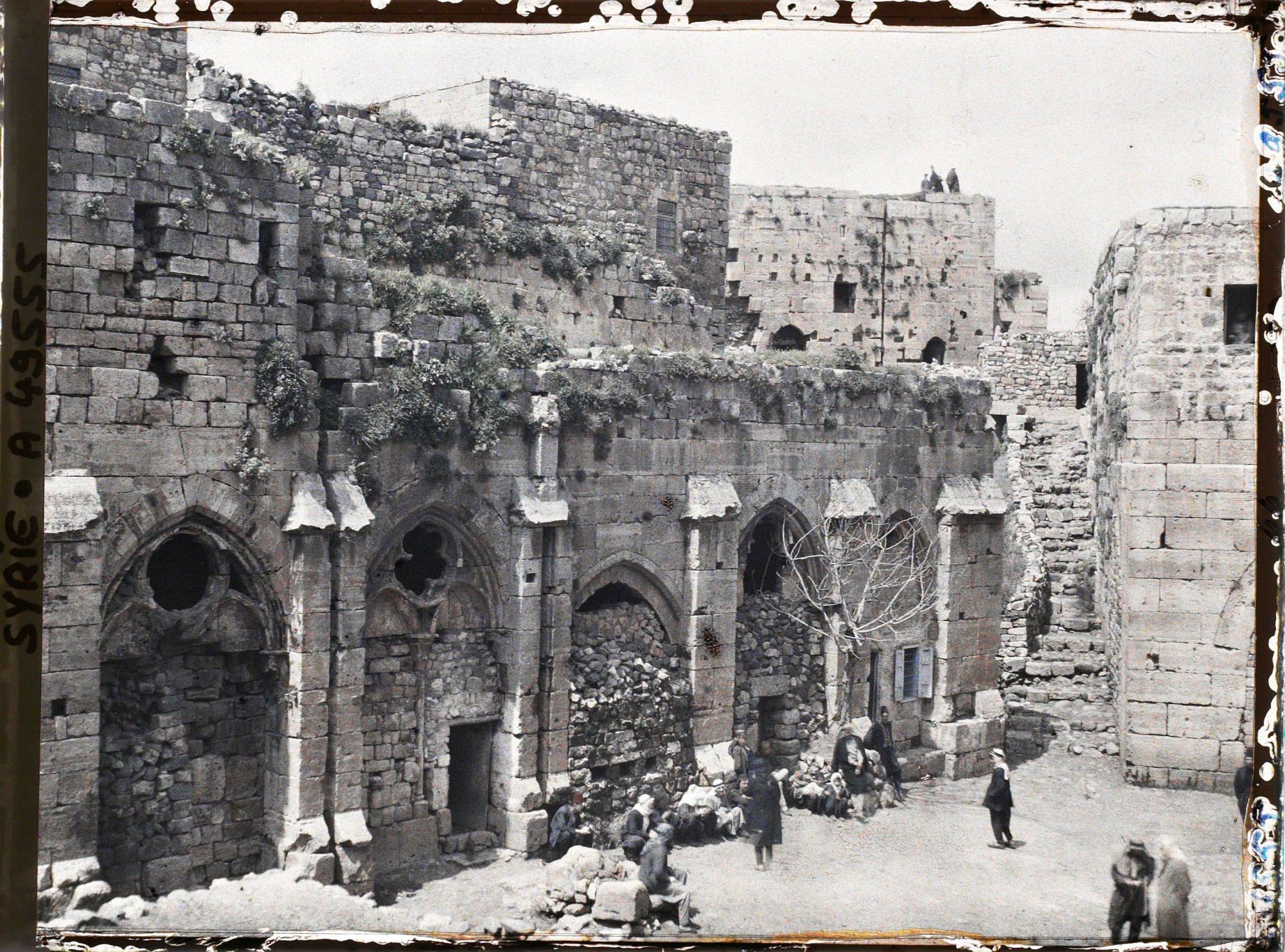 Image représentant Façade sur cour de la galerie précédant la grand'salle