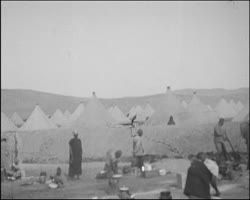 Image représentant village, campement, charge de cavalerie