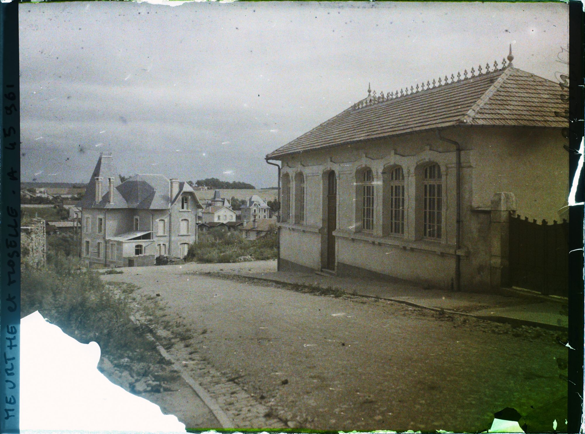 Image représentant France, Nomény, Ecoles et Rue Vaudimont