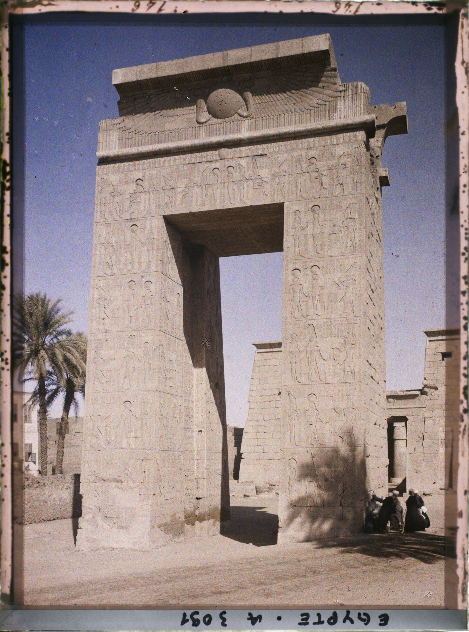 Image représentant Porte d'entrée de la grande cour du temple d'Amon