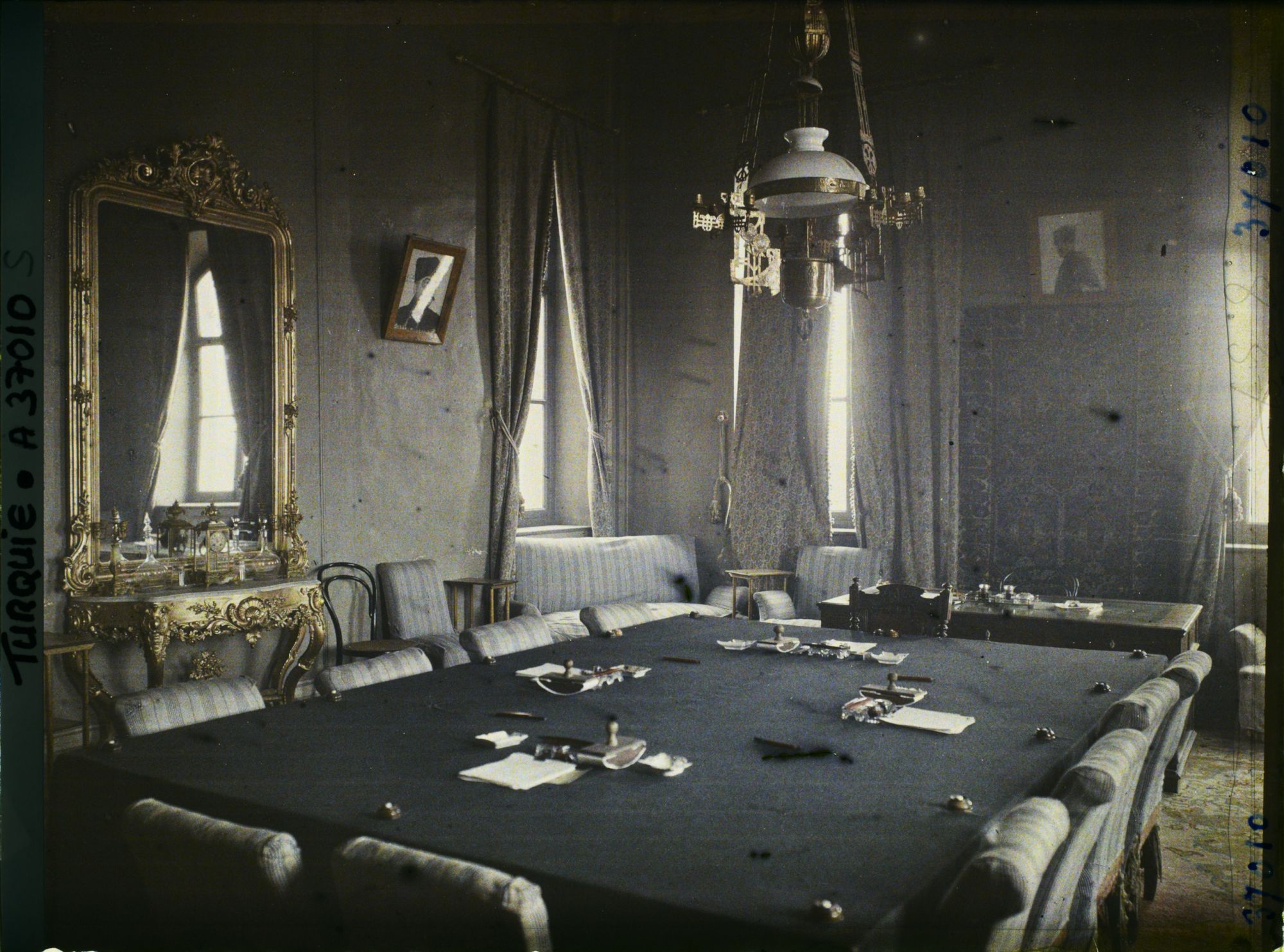 Image représentant Turquie, Angora, Salle du Conseil des Ministres