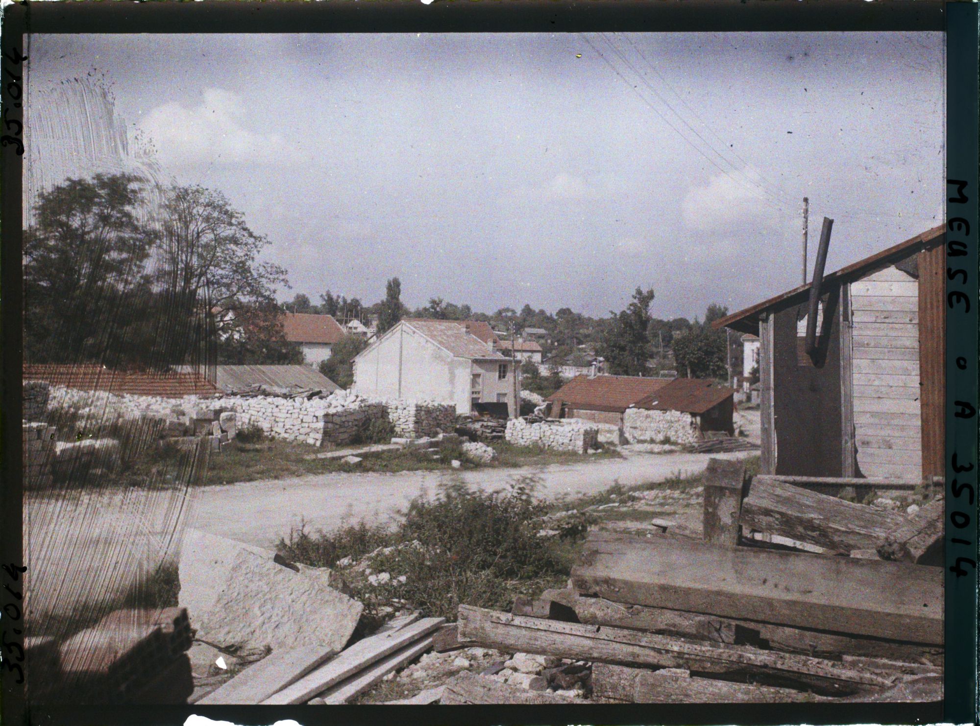 Image représentant France, Aubreville (Meuse), Reconstructions sur la route de Clermont à Neuvilly