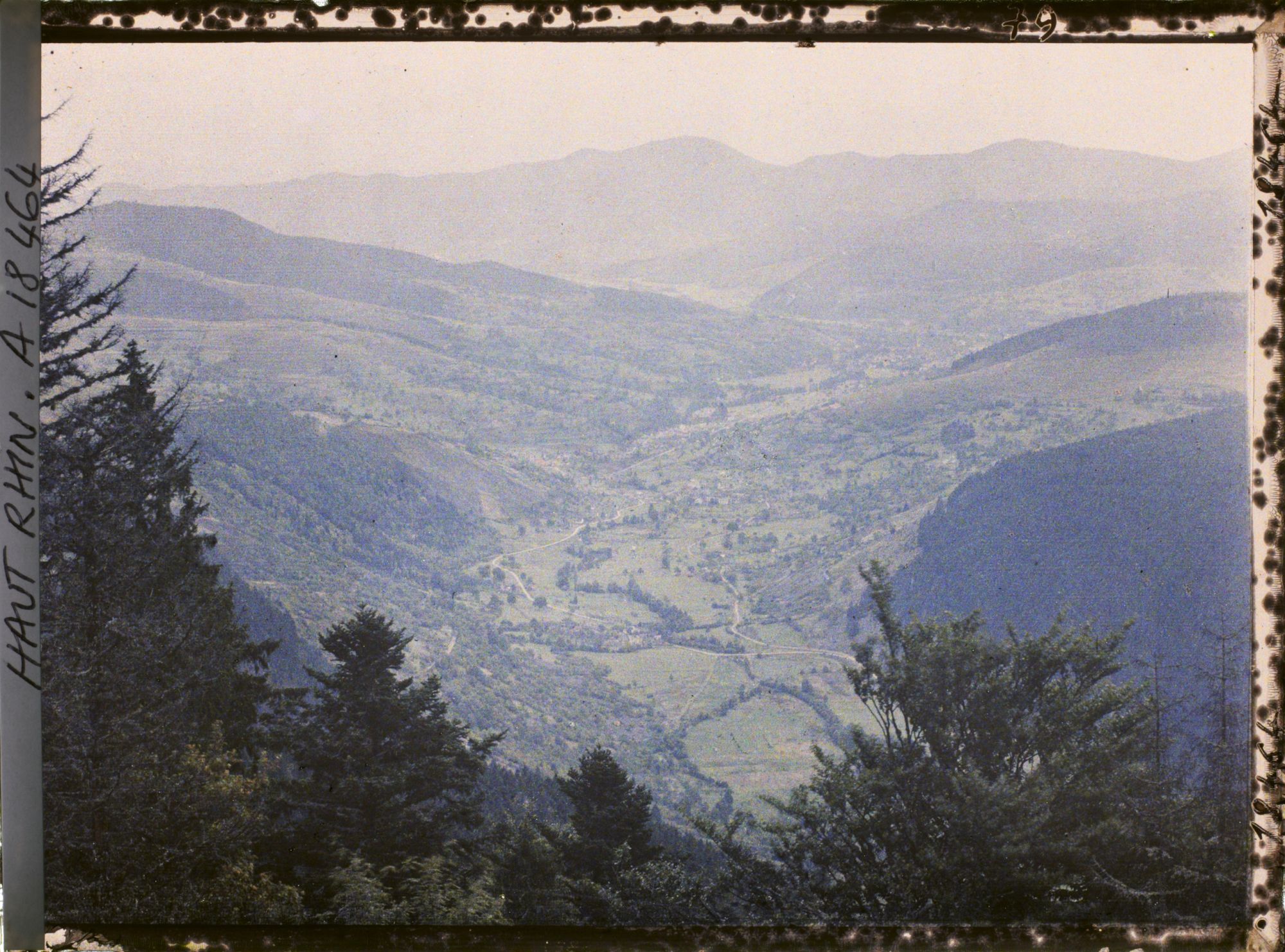Image représentant France, Panorama s/ la Vallée de Munster