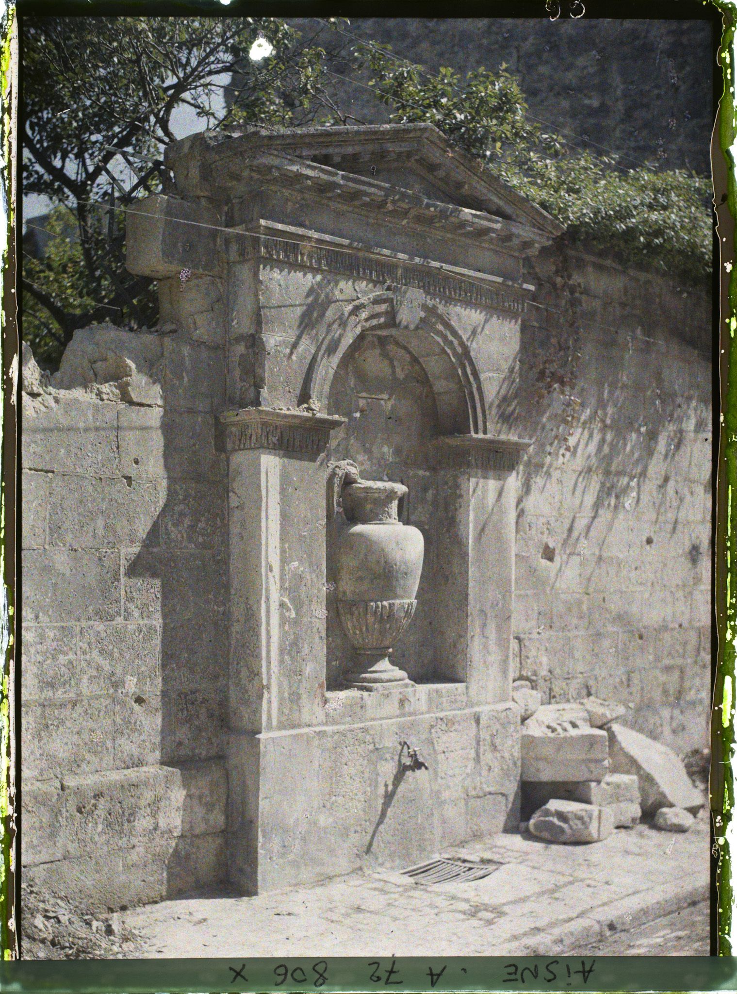 Image représentant La fontaine du Vase de Soissons