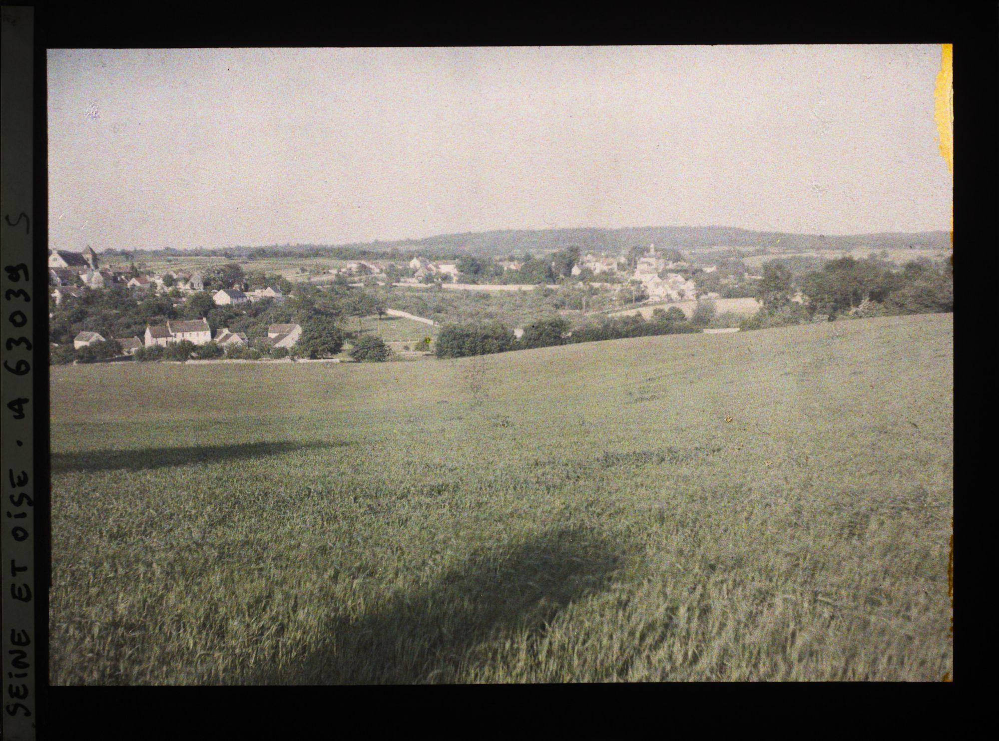 Image représentant Ile de France, Ecouen, Cultures et habitations