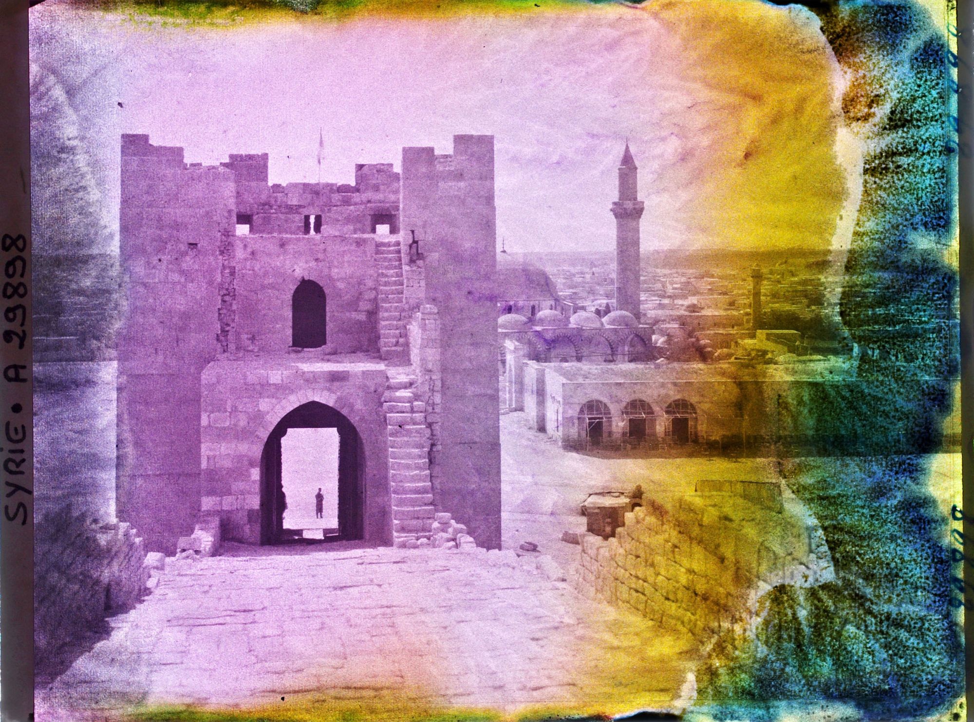 Image représentant Vue depuis le pont de l'entrée de la citadelle