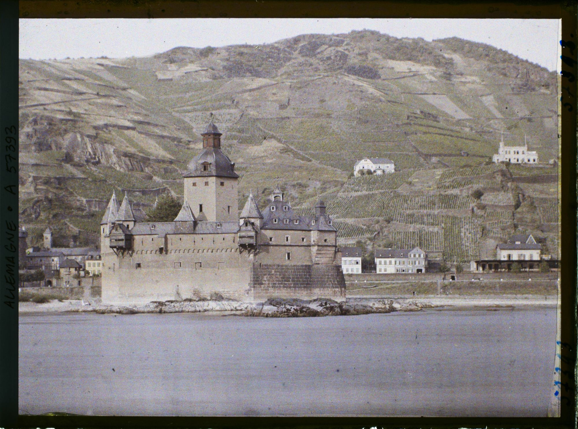 Image représentant Bords du Rhin, Caub, Vues diverses
