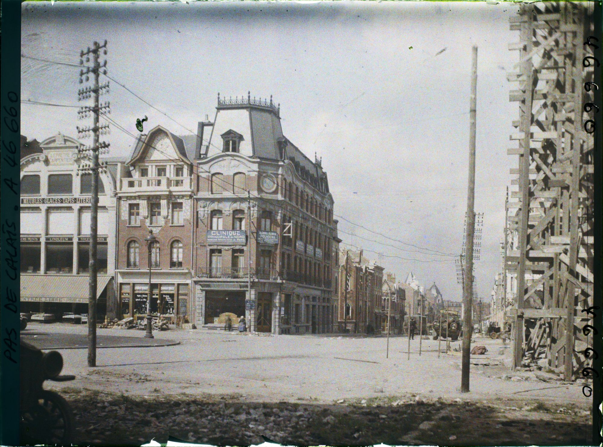 Image représentant France, Lens, Place Jean Jaurès et Rue de Lille