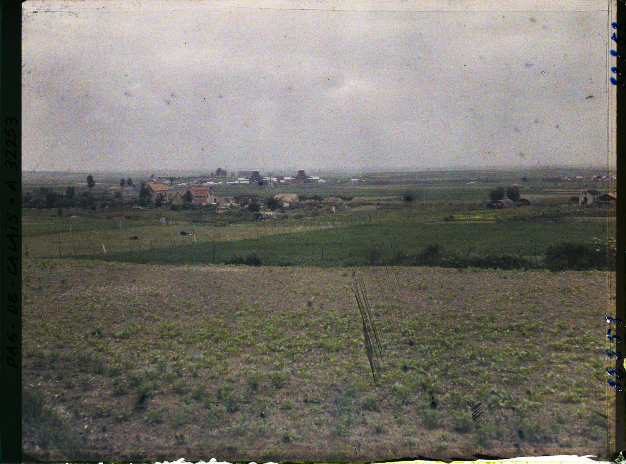 Image représentant France, Vimy, Vue générale vers les mines de Vimy - Fresnoy