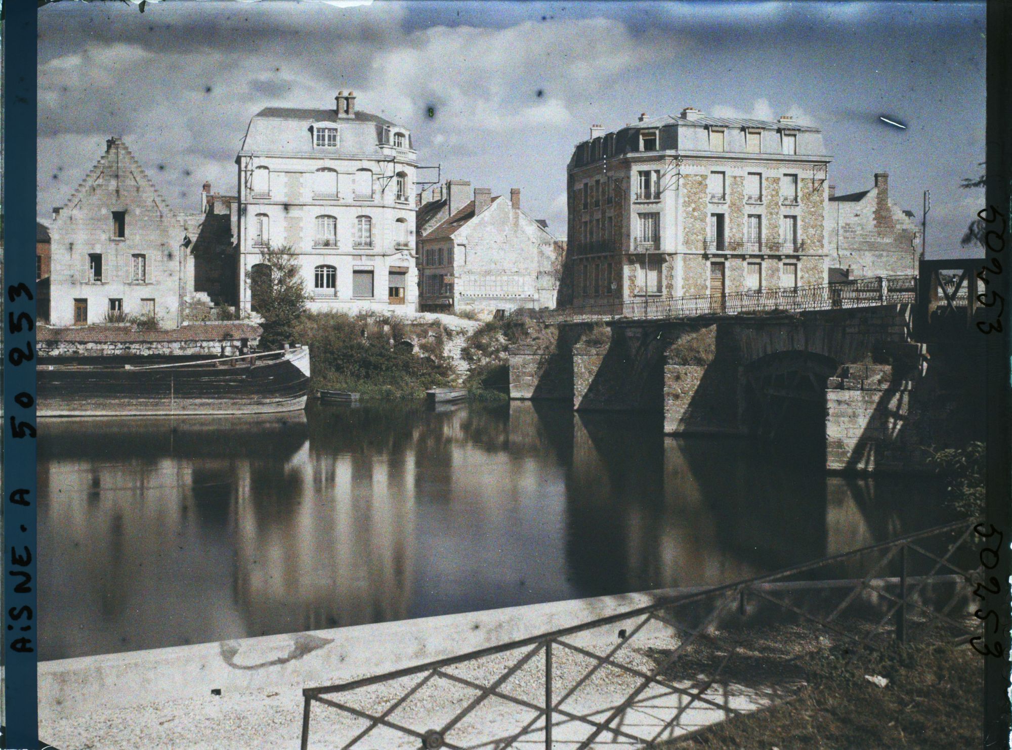 Image représentant France, Soissons, Entrée du Faubg St Vaast et Pont des Anglais