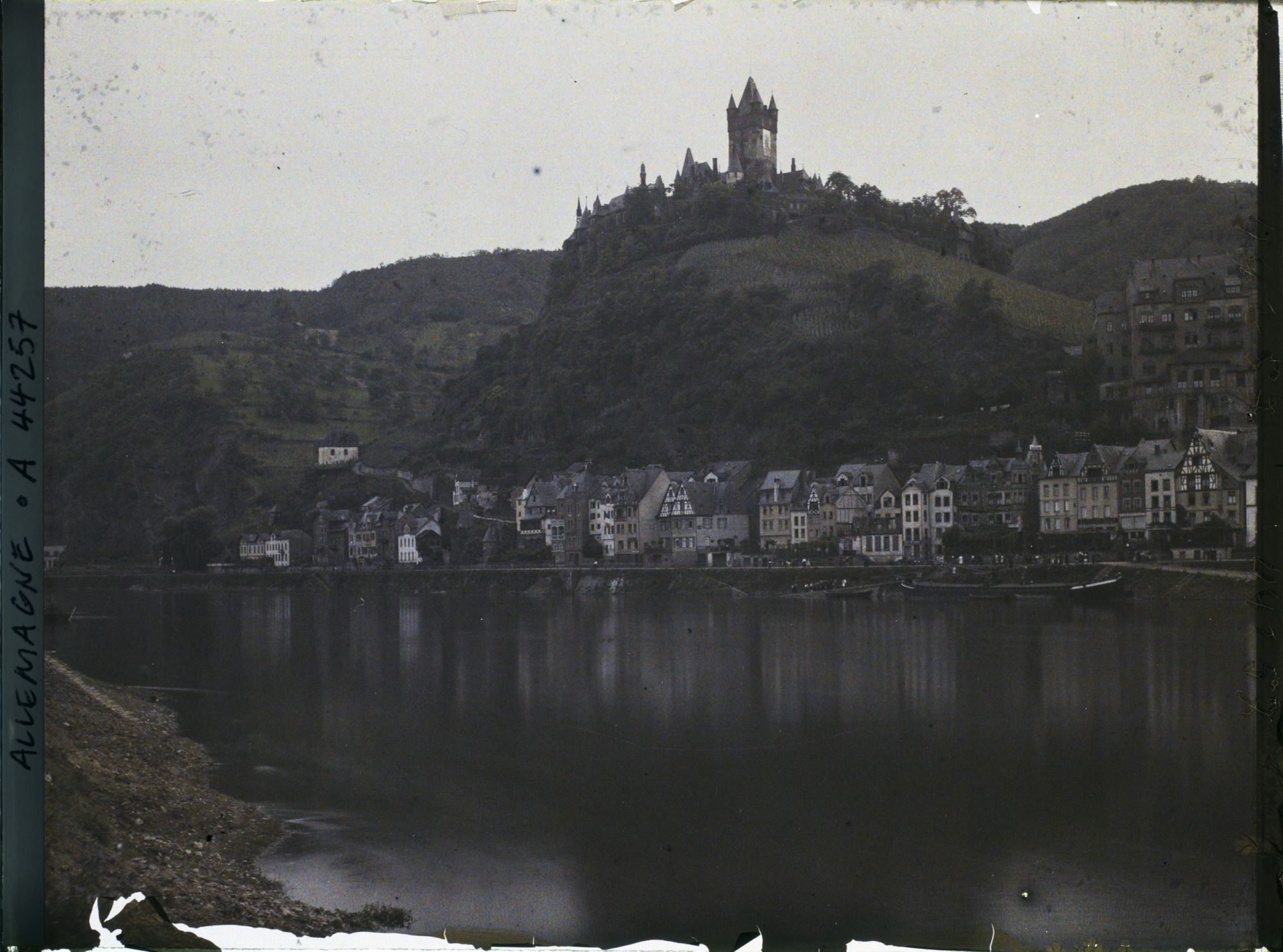 Image représentant Allemagne, Cochem (Moselle), Le village et le chateau