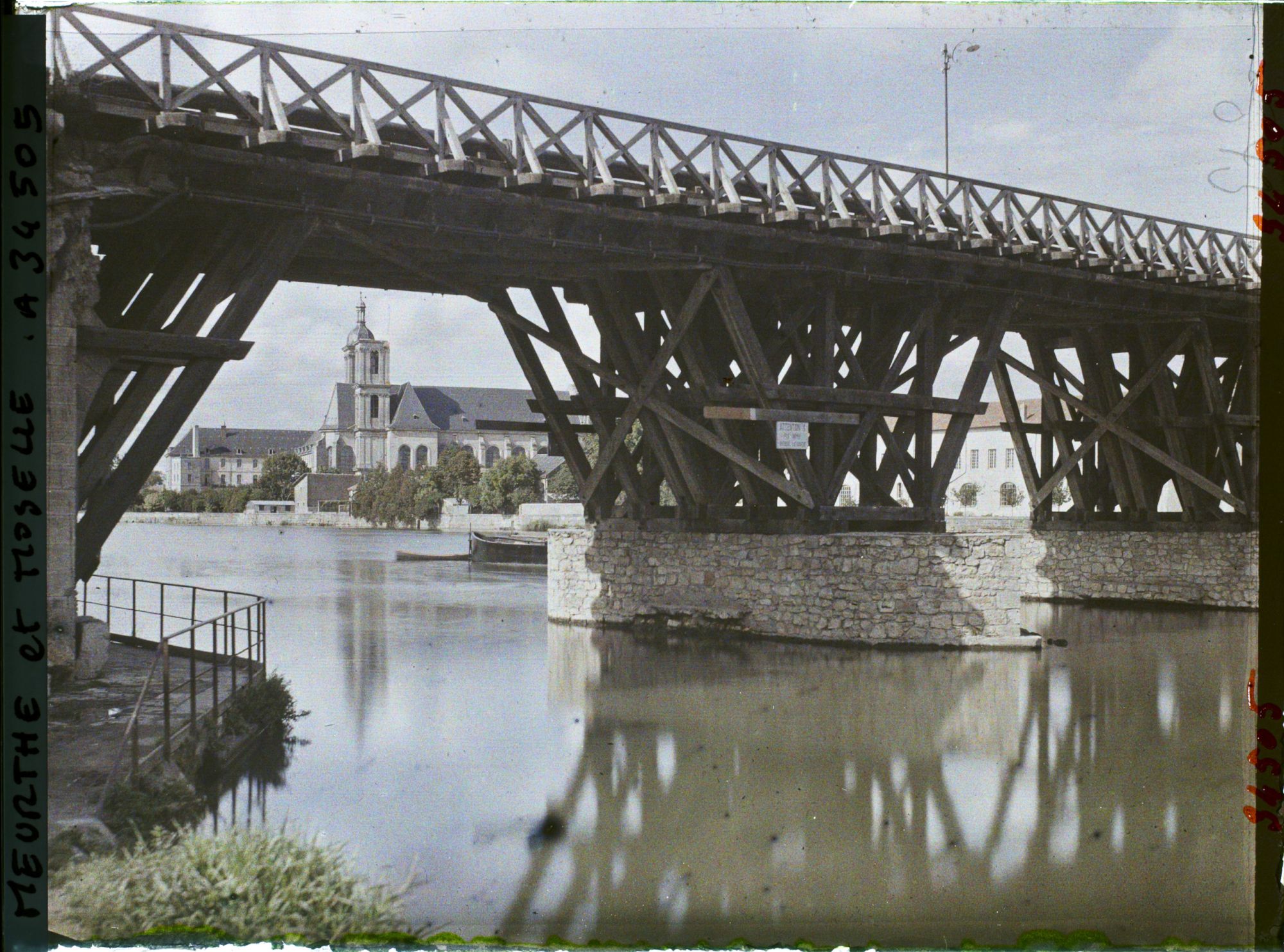 Image représentant France, Pont à Mousson, Le Pont provisoire