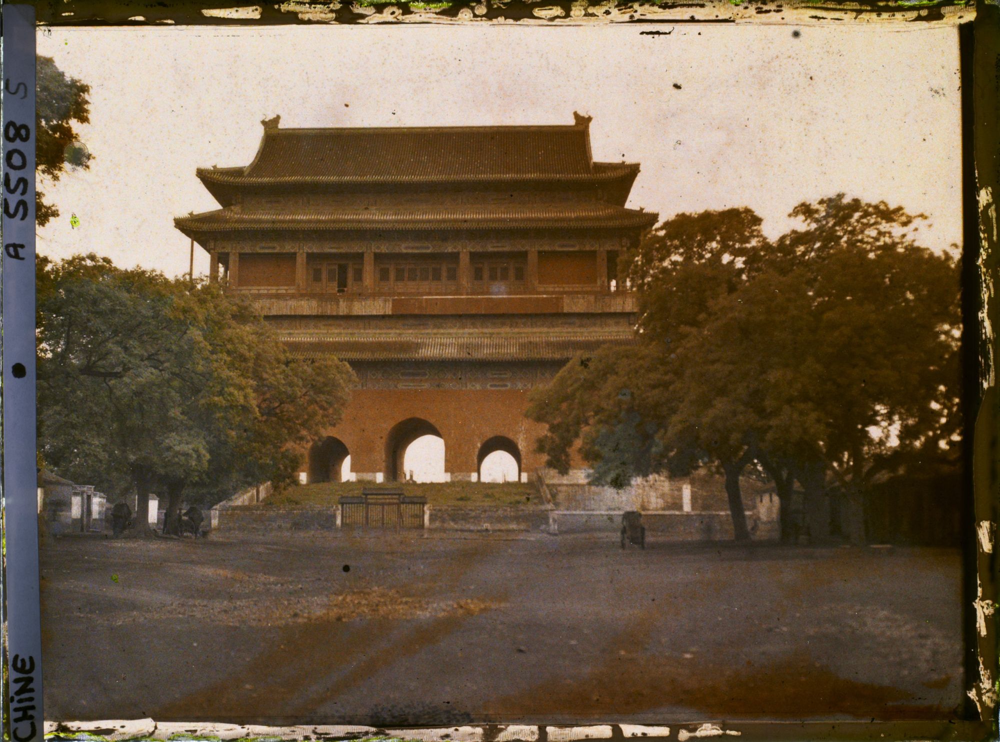Image représentant Gulou (" tour du Tambour "), façade nord