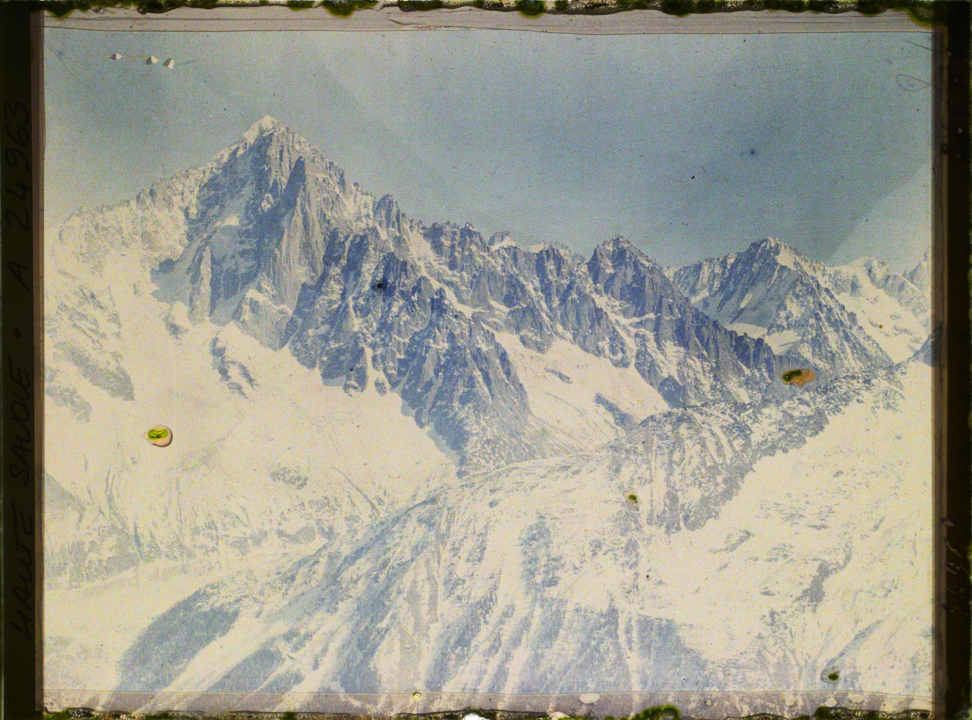 Image représentant Les Alpes, Vue prise de Brévent (2523m) Aiguille du Dru, Aige Verte, mer de Glace