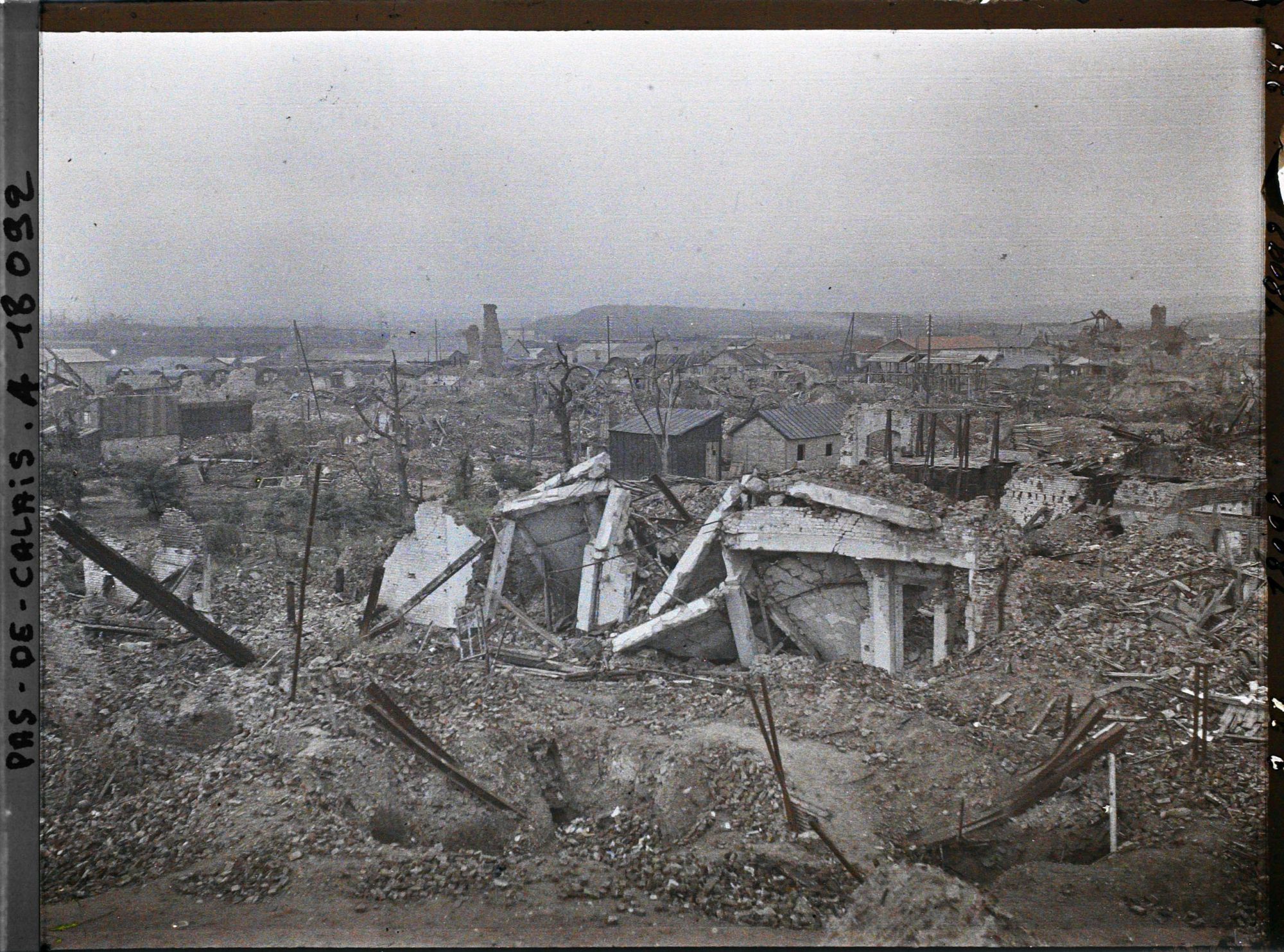 Image représentant France, Lens, Vue prise de l'Eglise