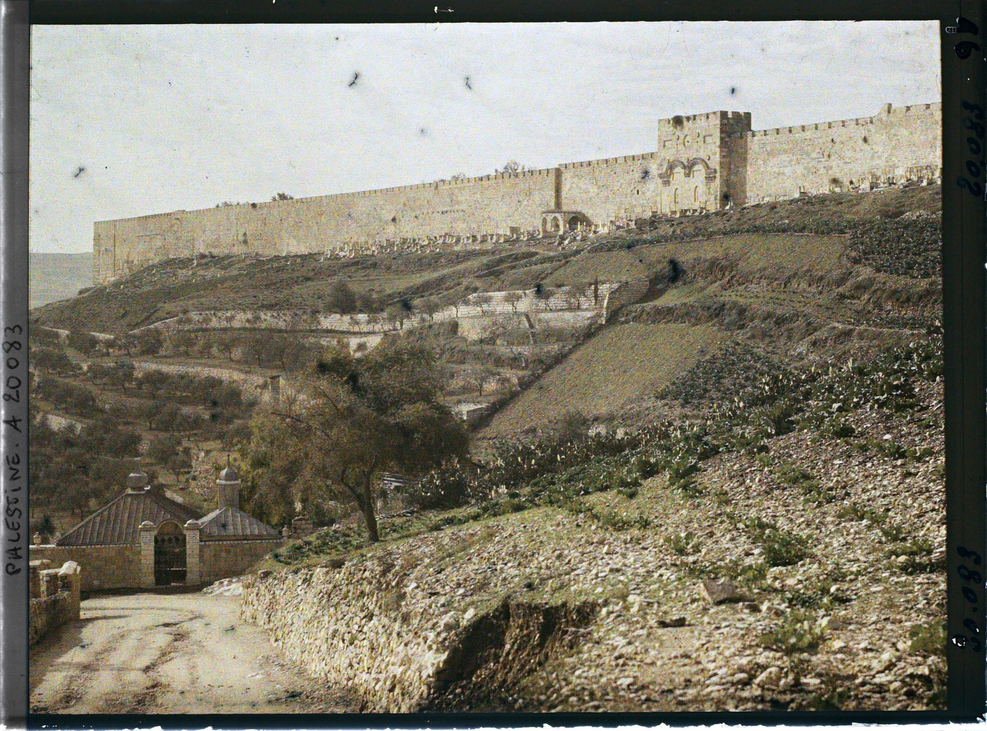 Image représentant Flanc oriental de l'enceinte