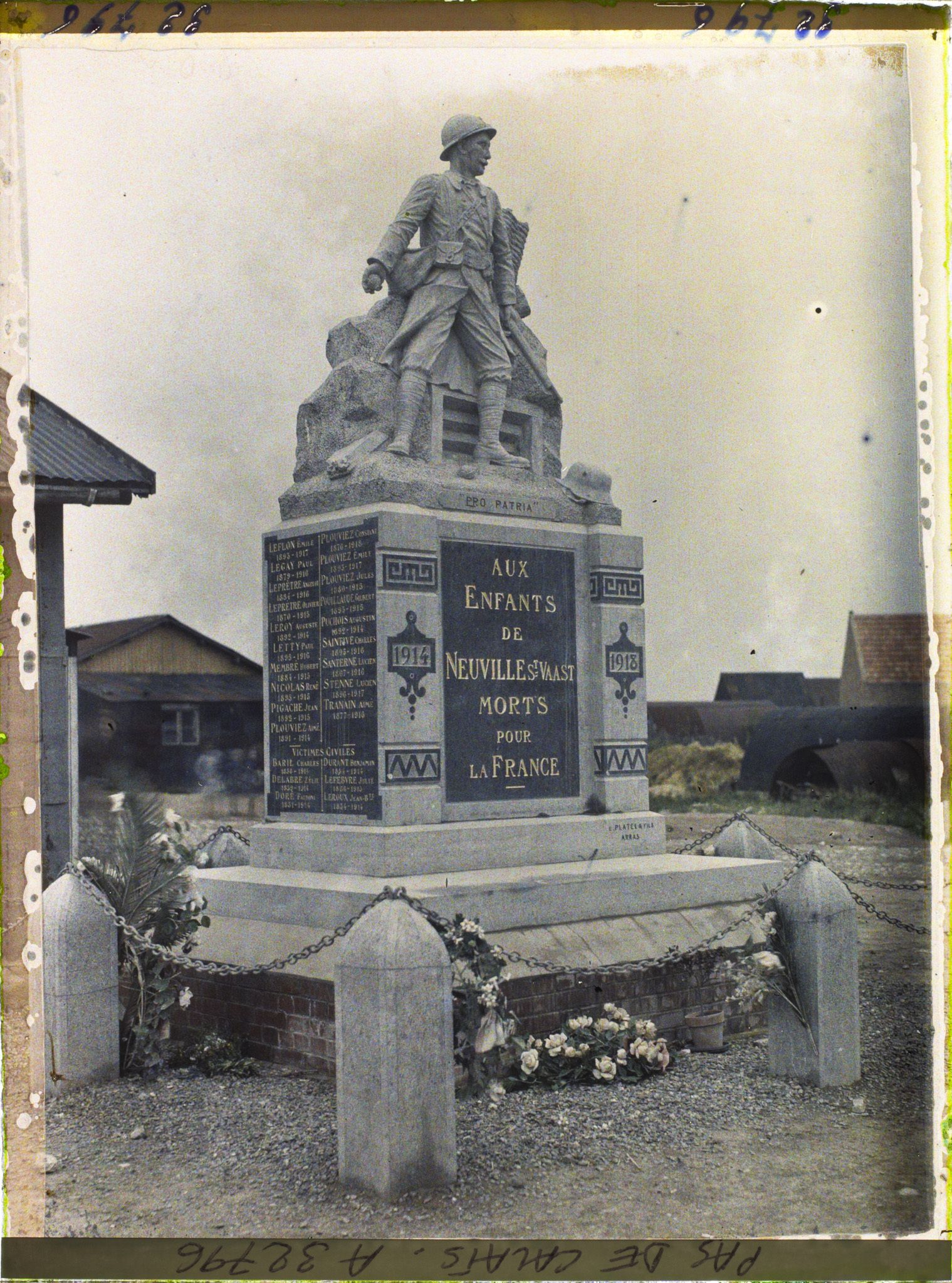 Image représentant France, Neuville St Waast, Monument aux enfants de Neuville St Waast morts pour la Patrie