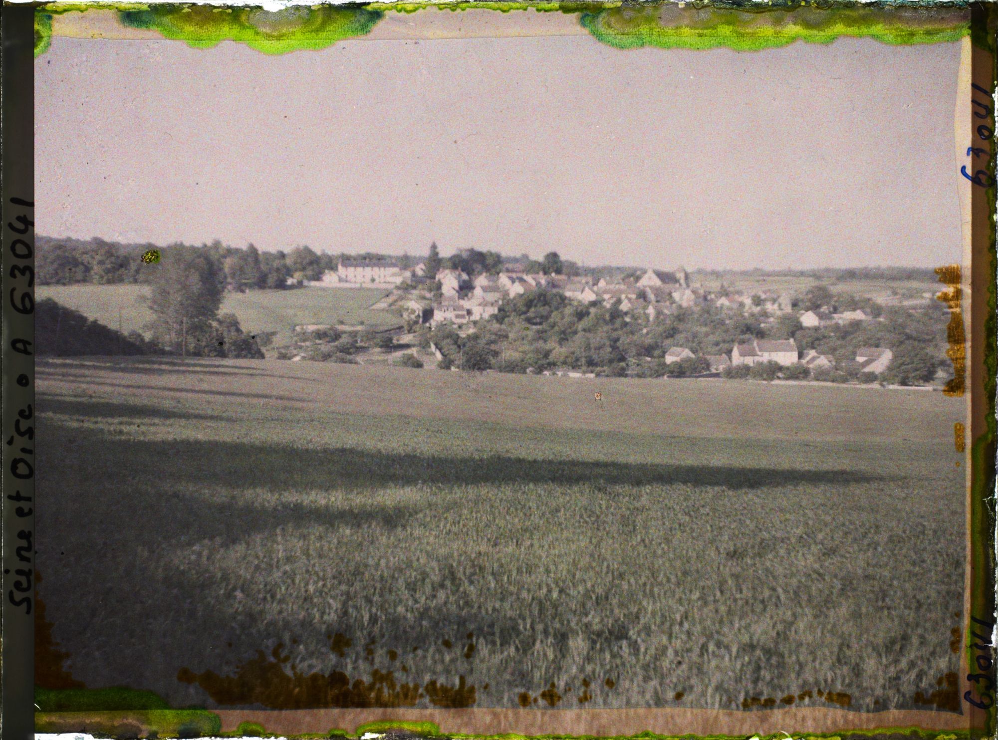 Image représentant Ile de France, Ecouen, Cultures et habitations