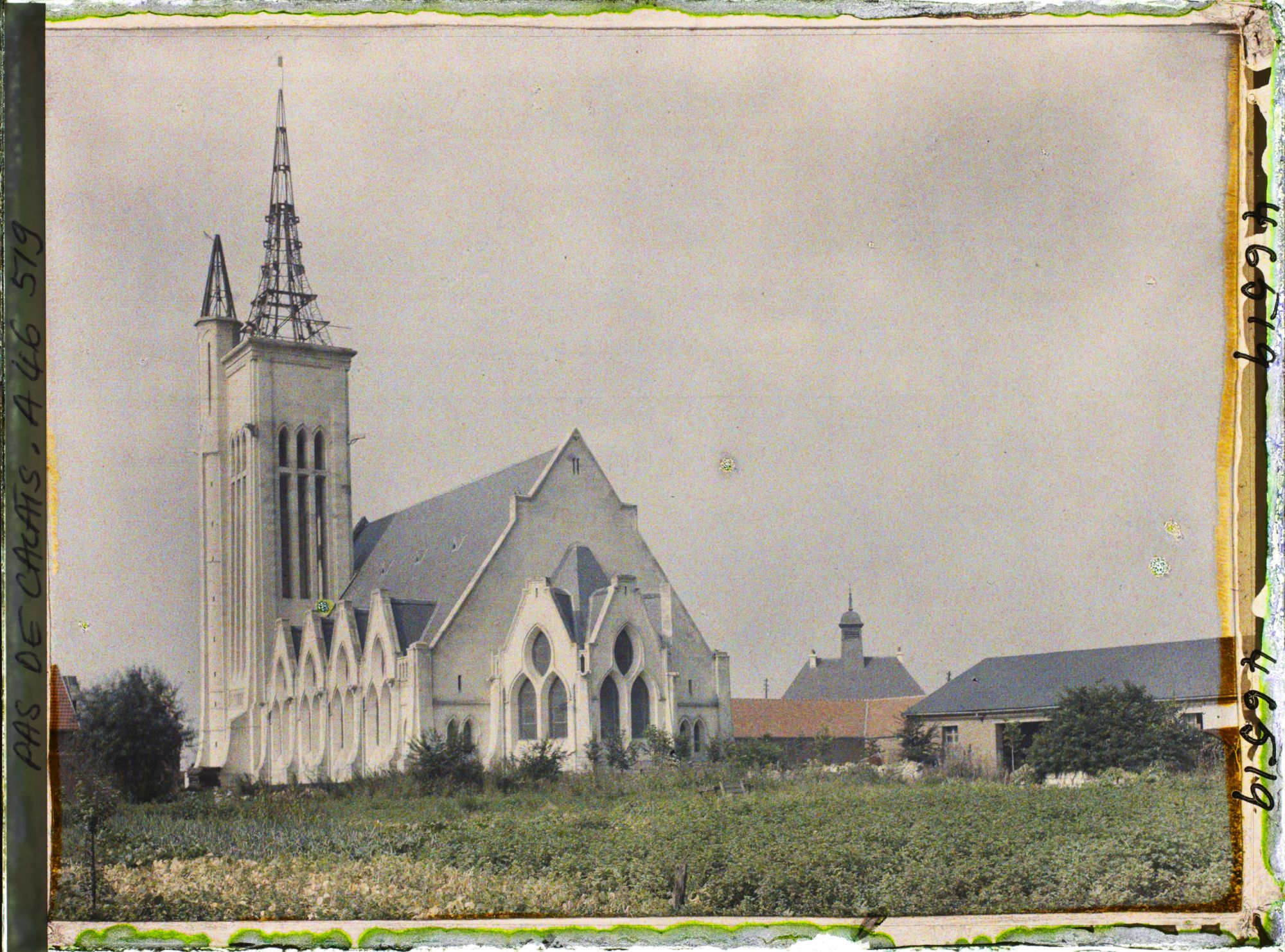 Image représentant France, Neuville-St-Vaast, Abside de l'Eglise