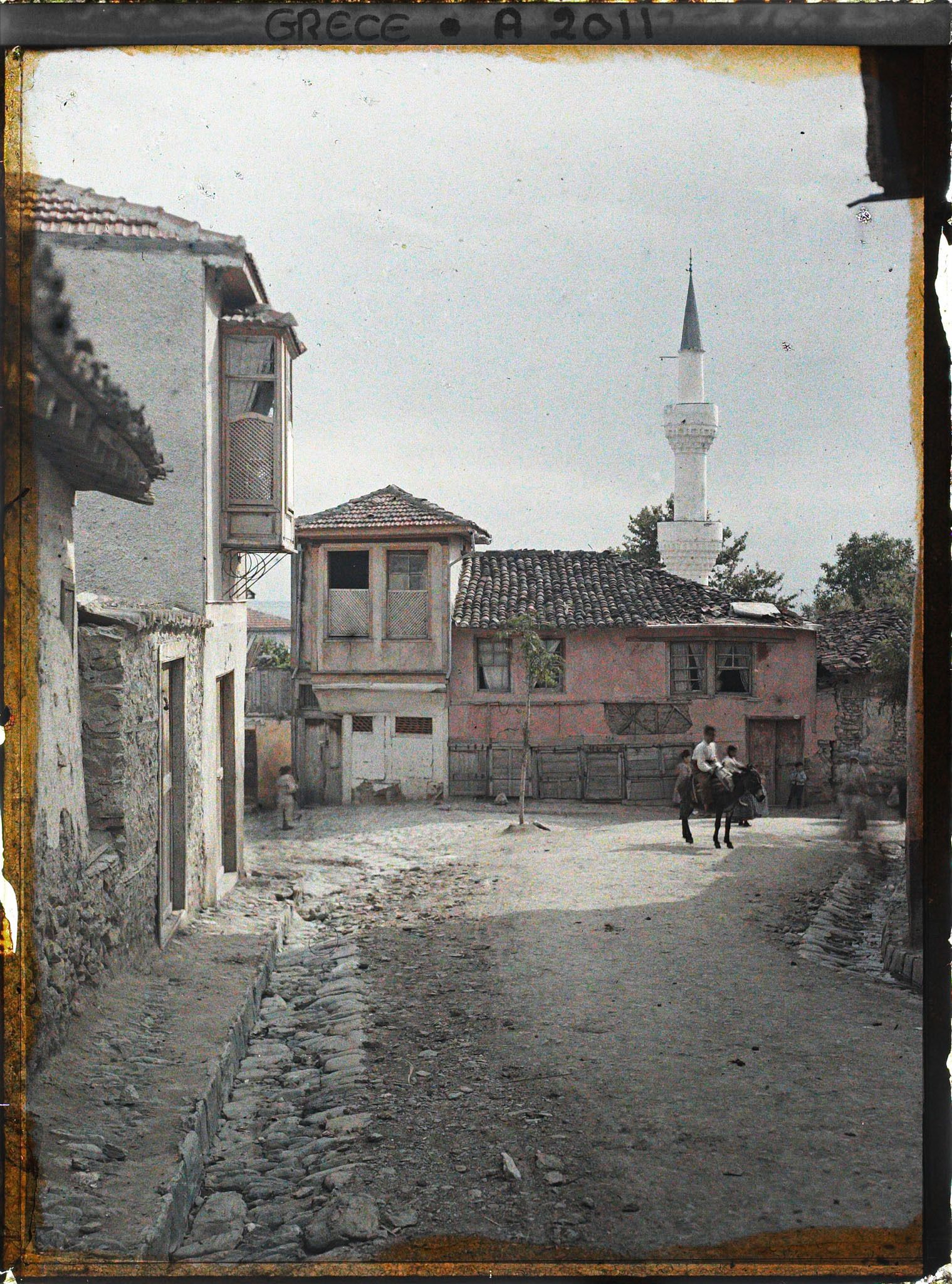 Image représentant Minaret à double galerie, quartier de la citadelle