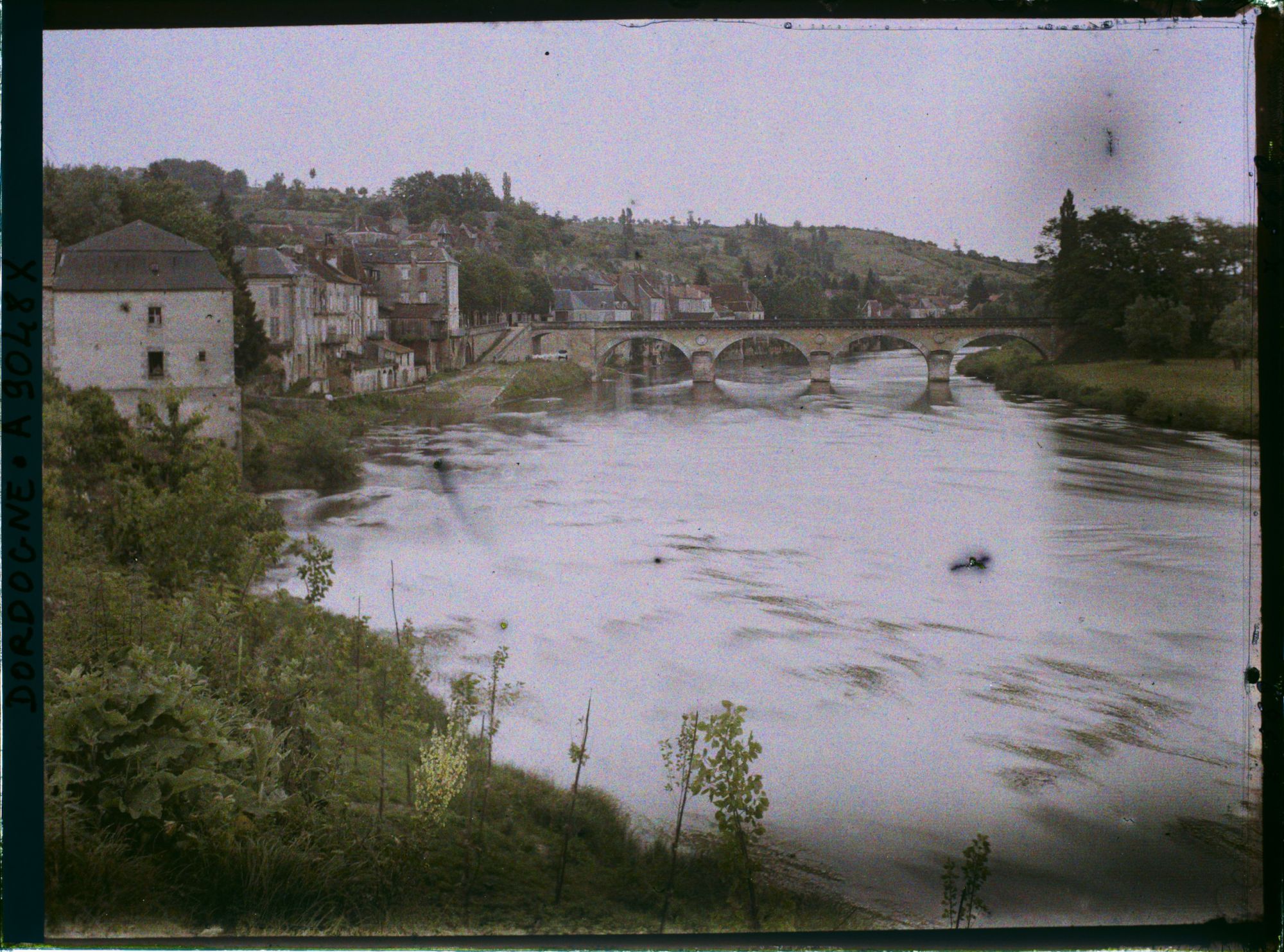 Image représentant France, Le Bugue, Le Bugue et le Pont s/ la Dordogne