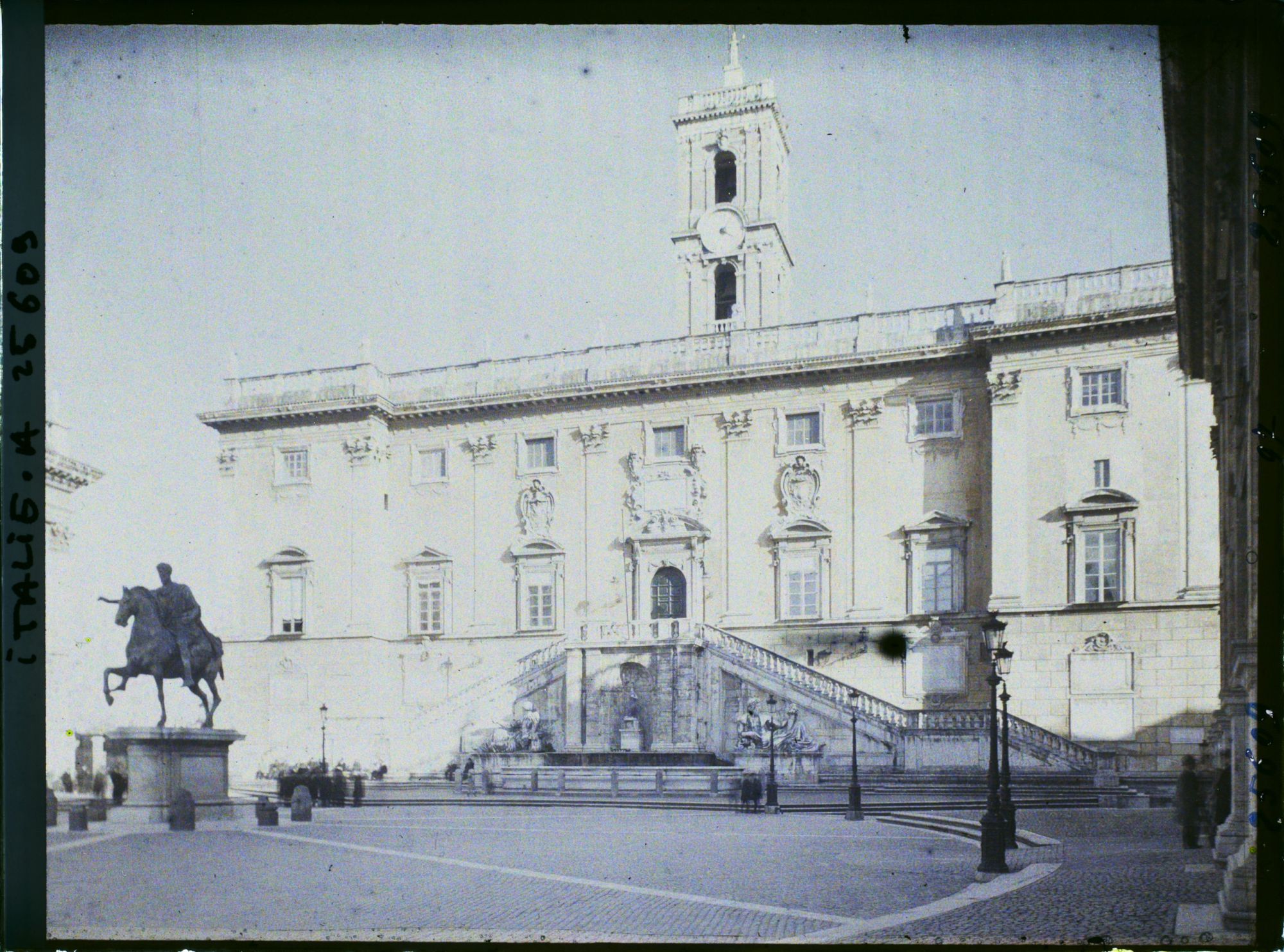 Image représentant Capitole, mairie de Rome dans le palais des Sénateurs