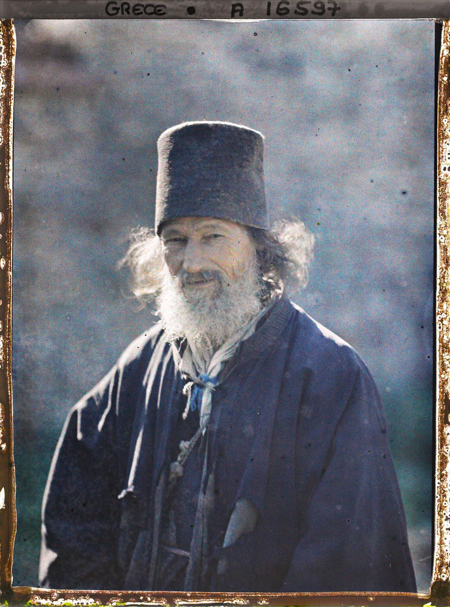 Image représentant Mont Athos, Karyès, Vieux moine mendiant de Karyès