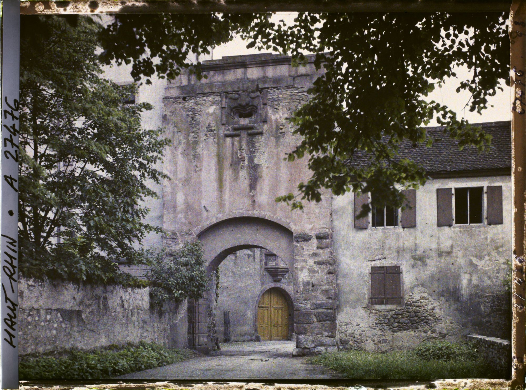 Image représentant France, Kienzheim, Une des portes de la Ville