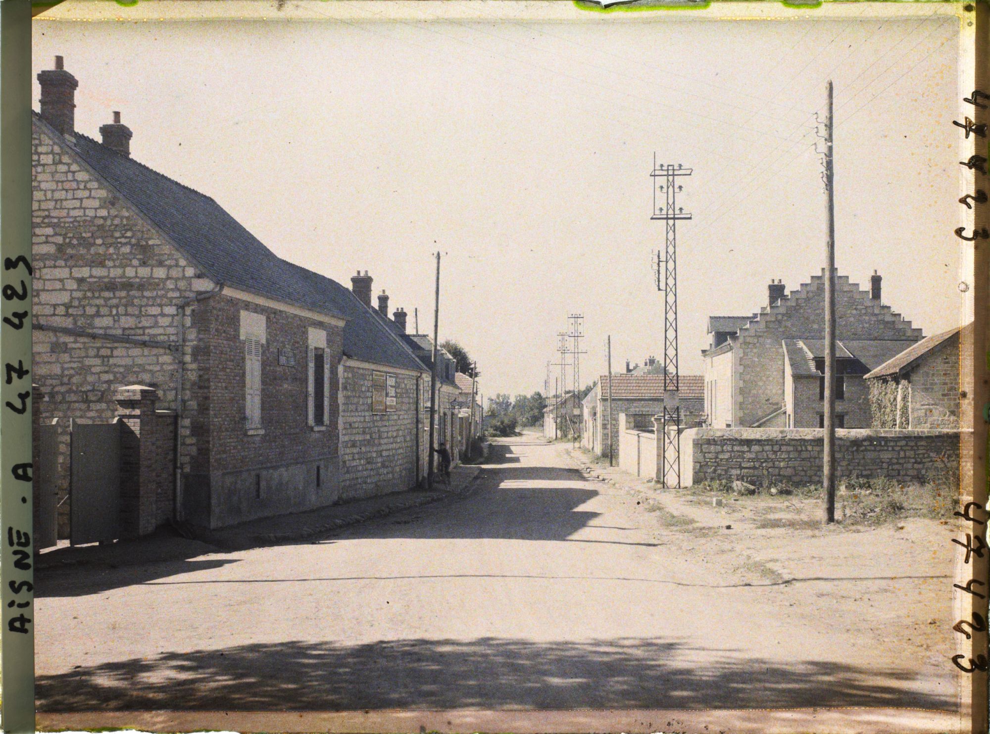 Image représentant France, Missy-s/Aisne, Rue Centrale