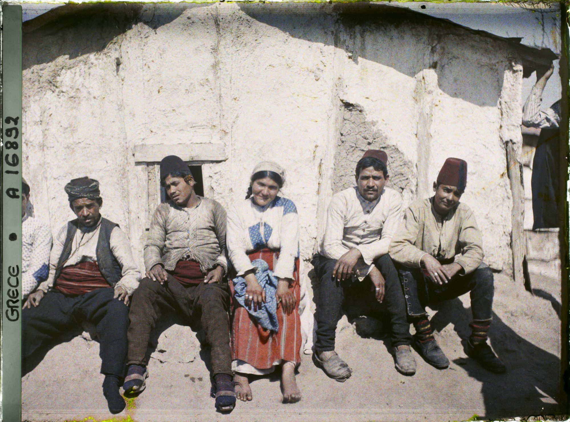 Image représentant Grèce, Salonique, Groupr (types tziganes)