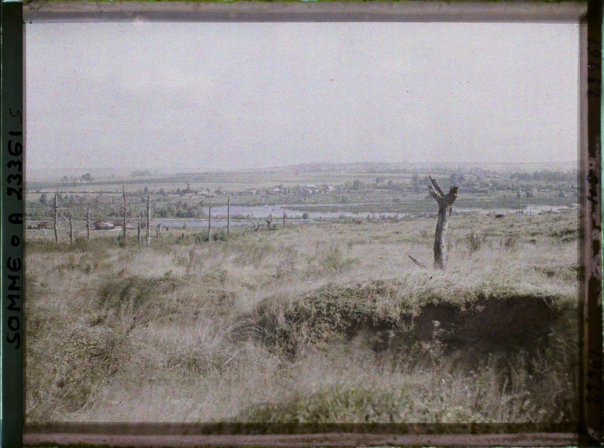 Image représentant France, Biaches, Panorama s/les Marais de la Somme, Ste Radegonde et le Mt St Quentin